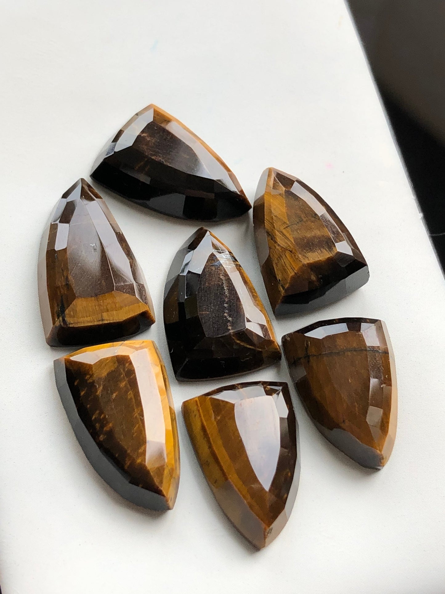 88 carats very beautiful natural tiger eye rosecuts available