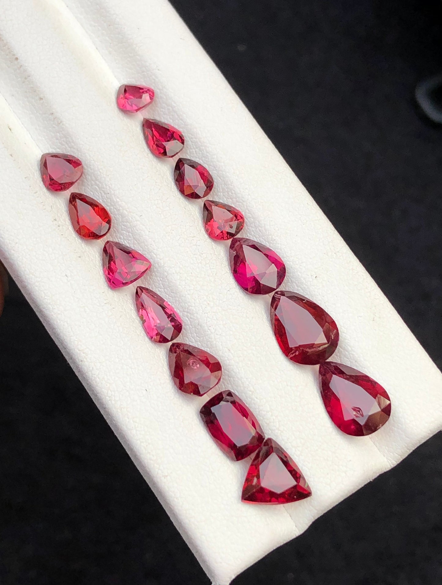 15 carats very beautiful natural faceted garnet available for sale