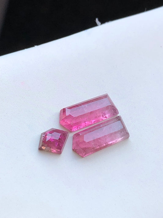 8.20 carats very beautiful natural tourmaline pair set available for sale