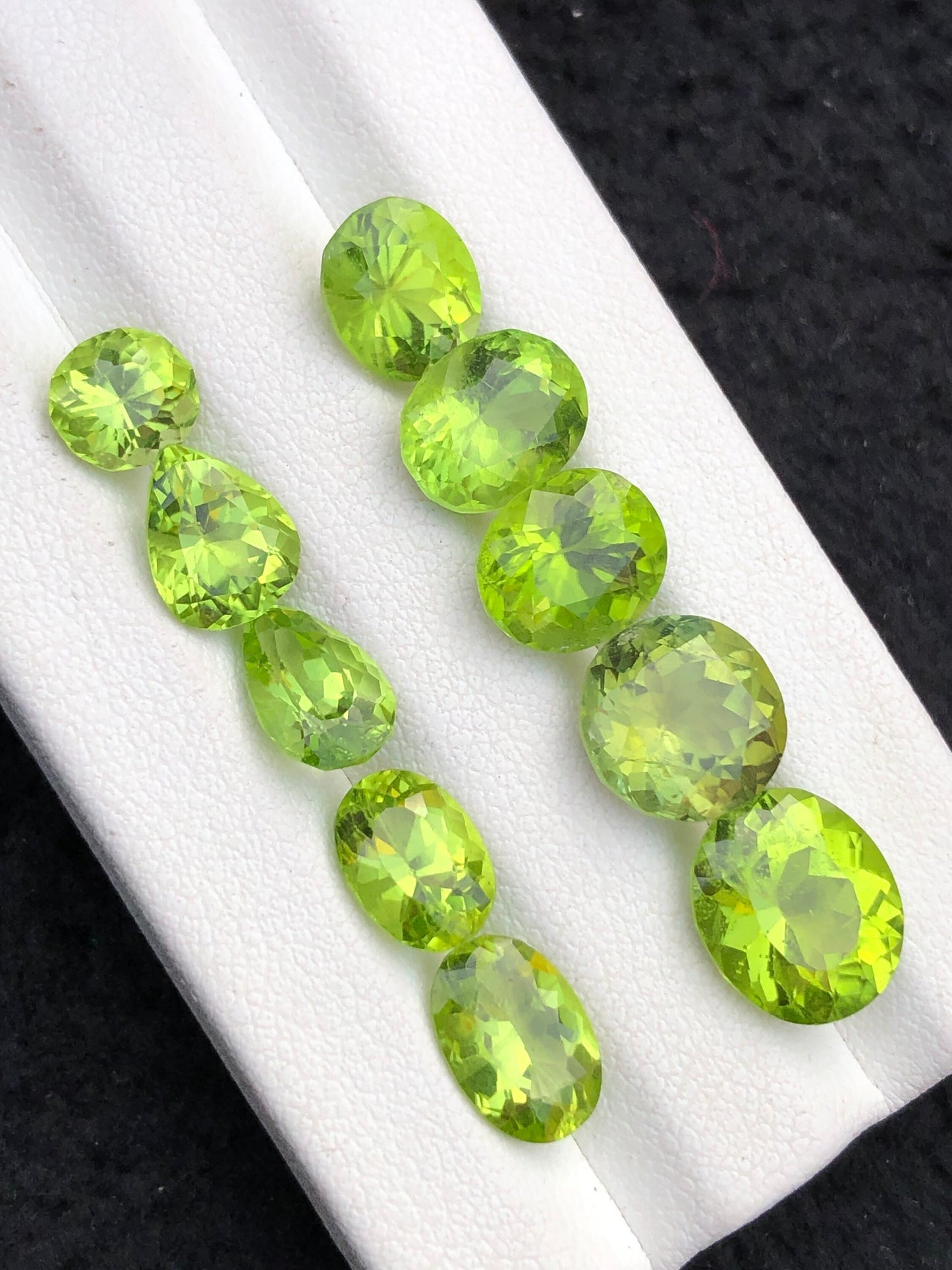 peridots 18.90 carats natural faceted top quality perfect for jewellery,necklace, earrings