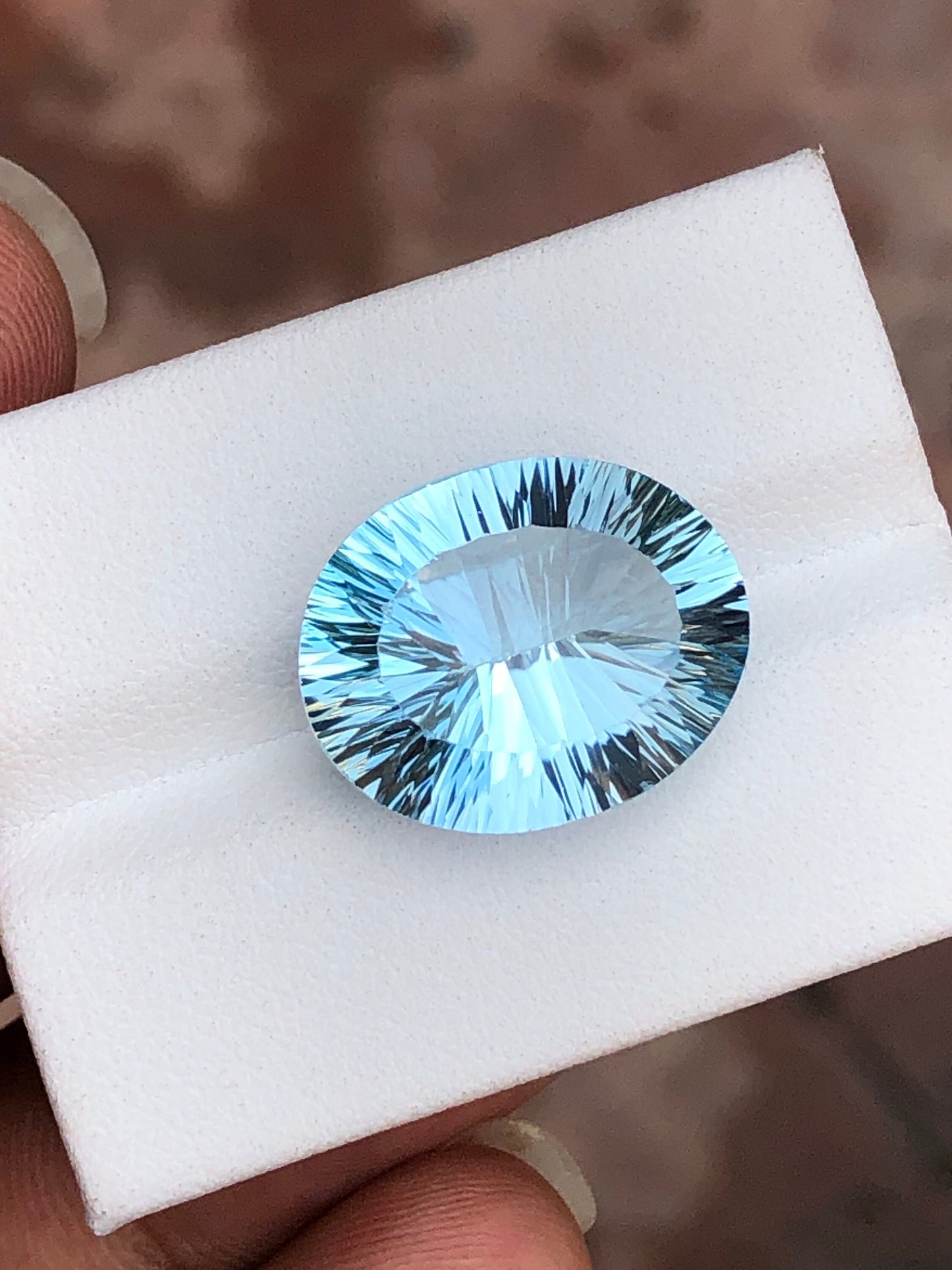 16.55 carat very beautiful top quality faceted topaz available for sale