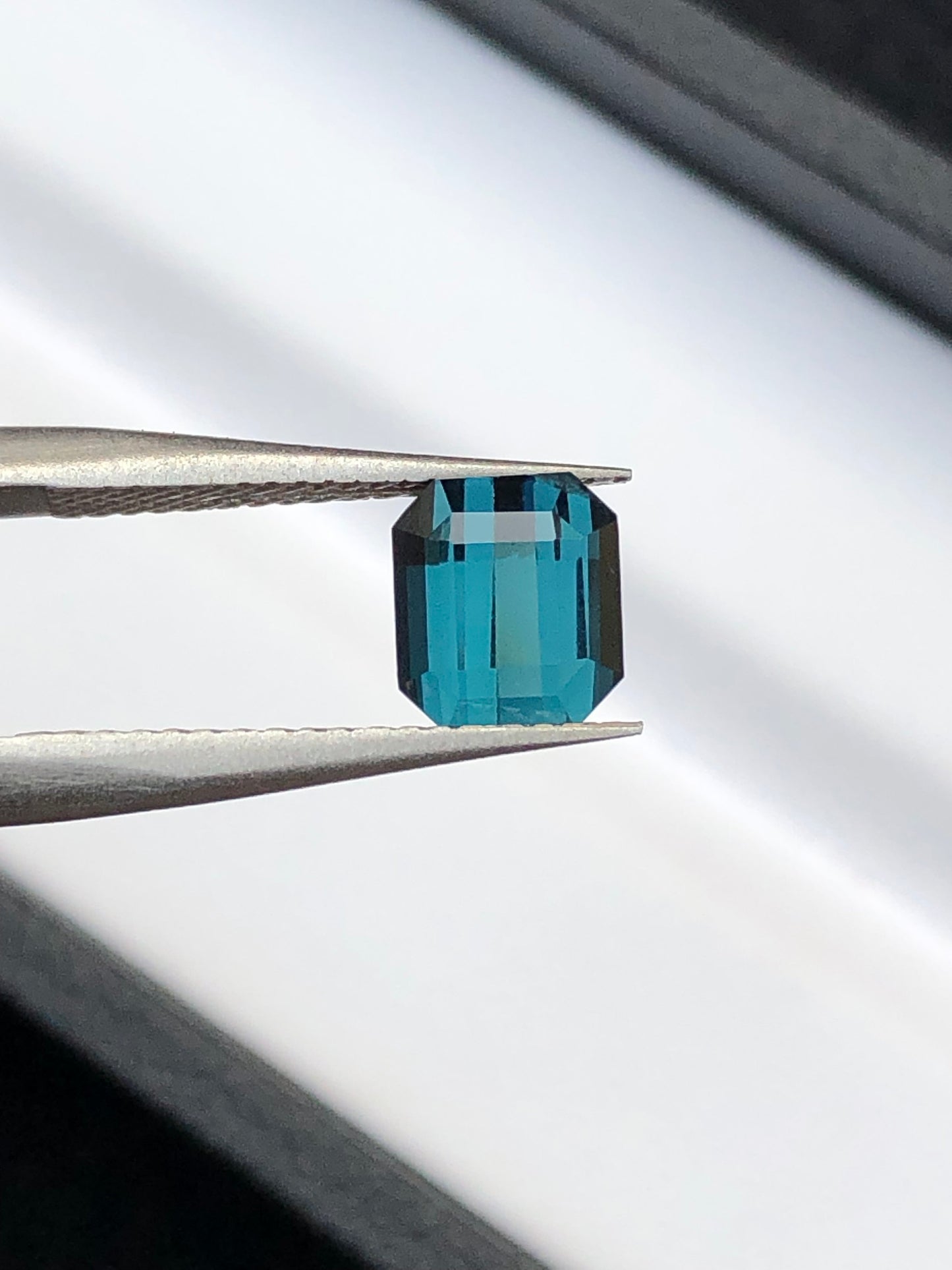 Indicolite tourmaline 1.50 carat