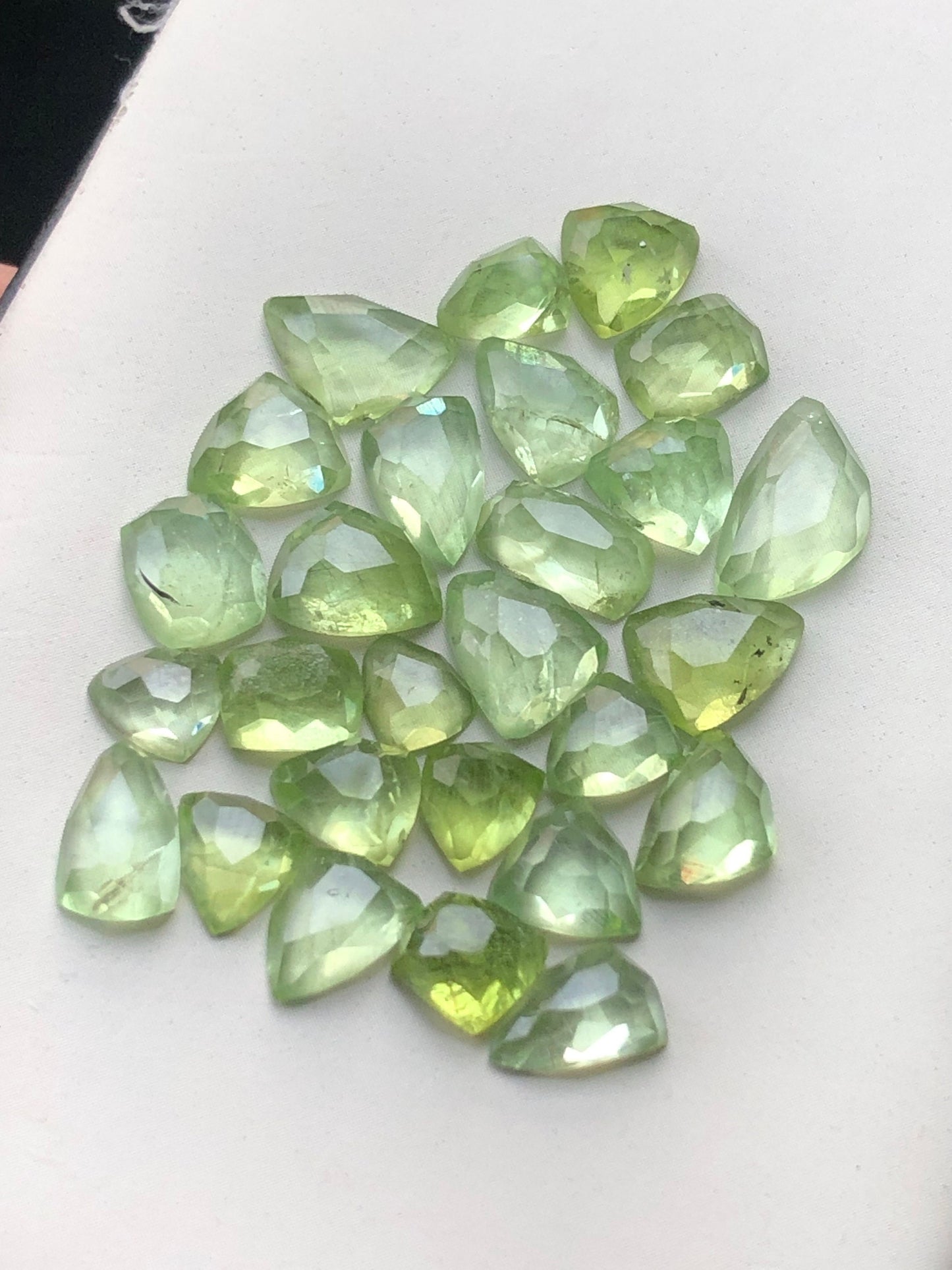 Peridot rosecut 34 carats natural