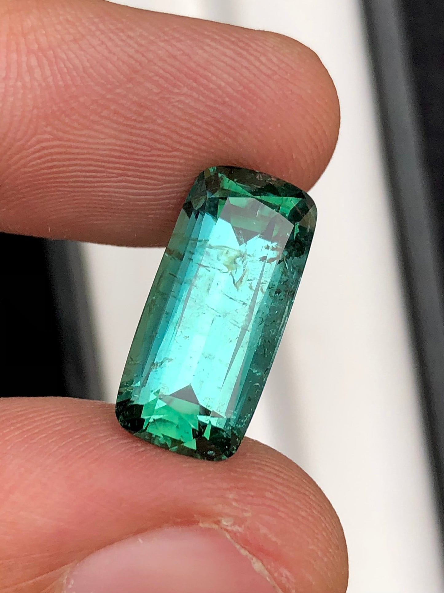 Greenish blue tourmaline 8.40 carat natural