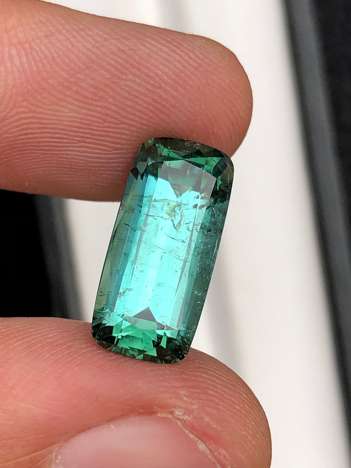 Greenish blue tourmaline 8.40 carat natural