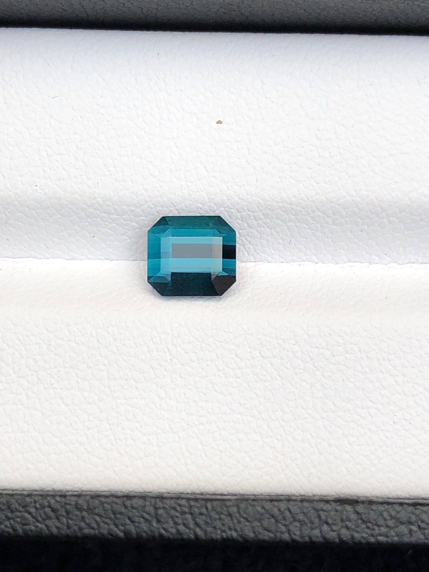 Indicolite tourmaline 1.50 carat