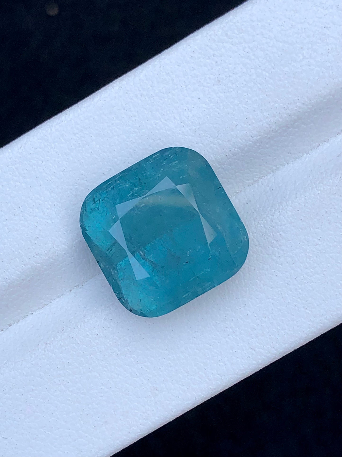 Blue tourmaline 15.50 carat