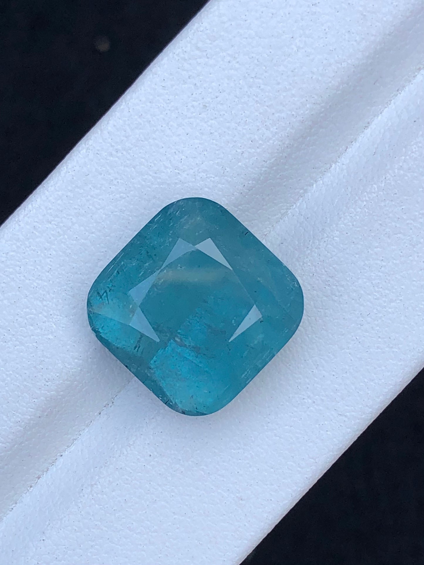 Blue tourmaline 15.50 carat