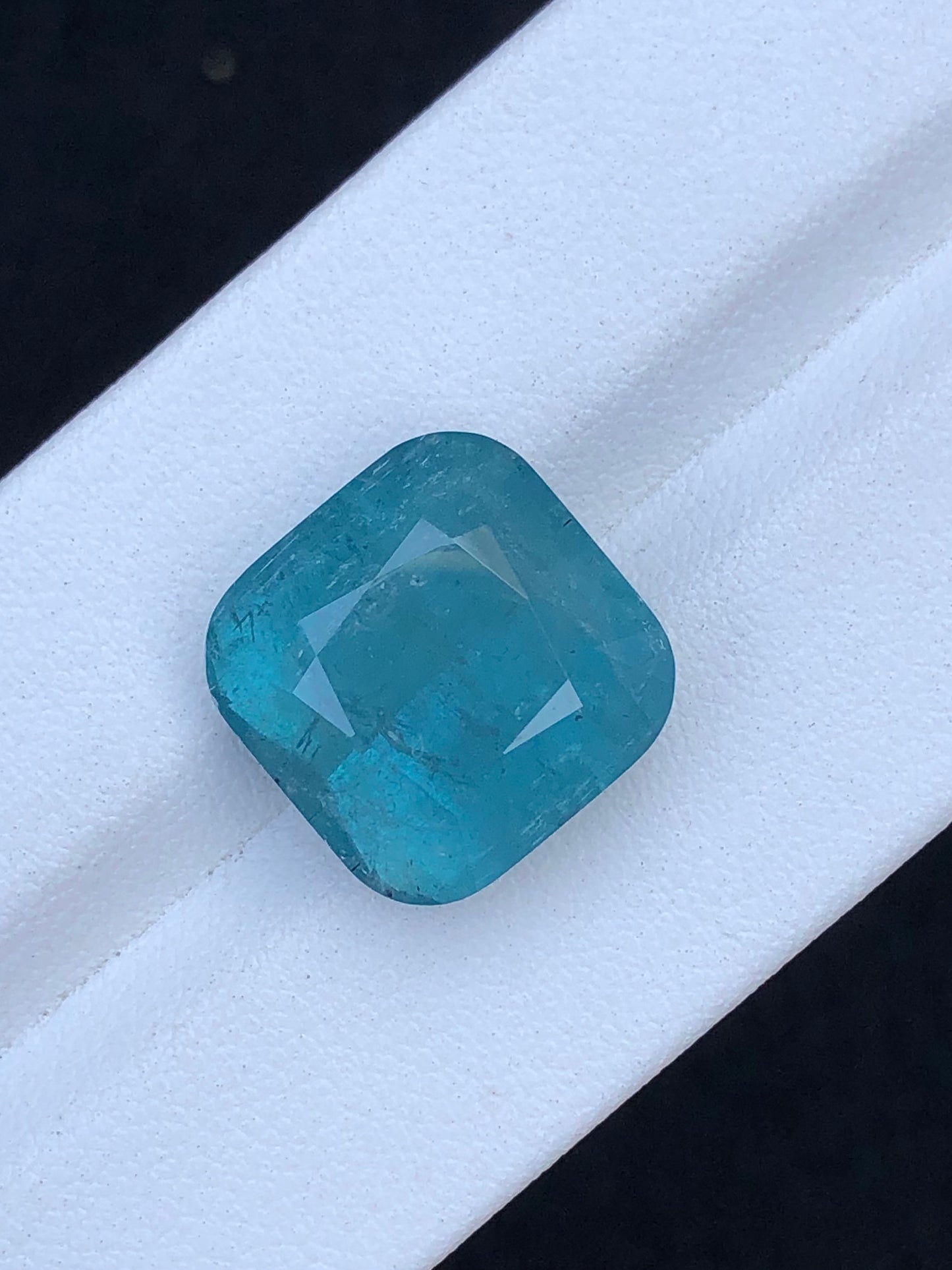 Blue tourmaline 15.50 carat