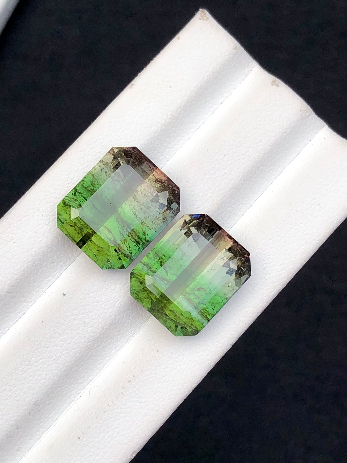 Bi colour tourmaline pair 20.90 carats