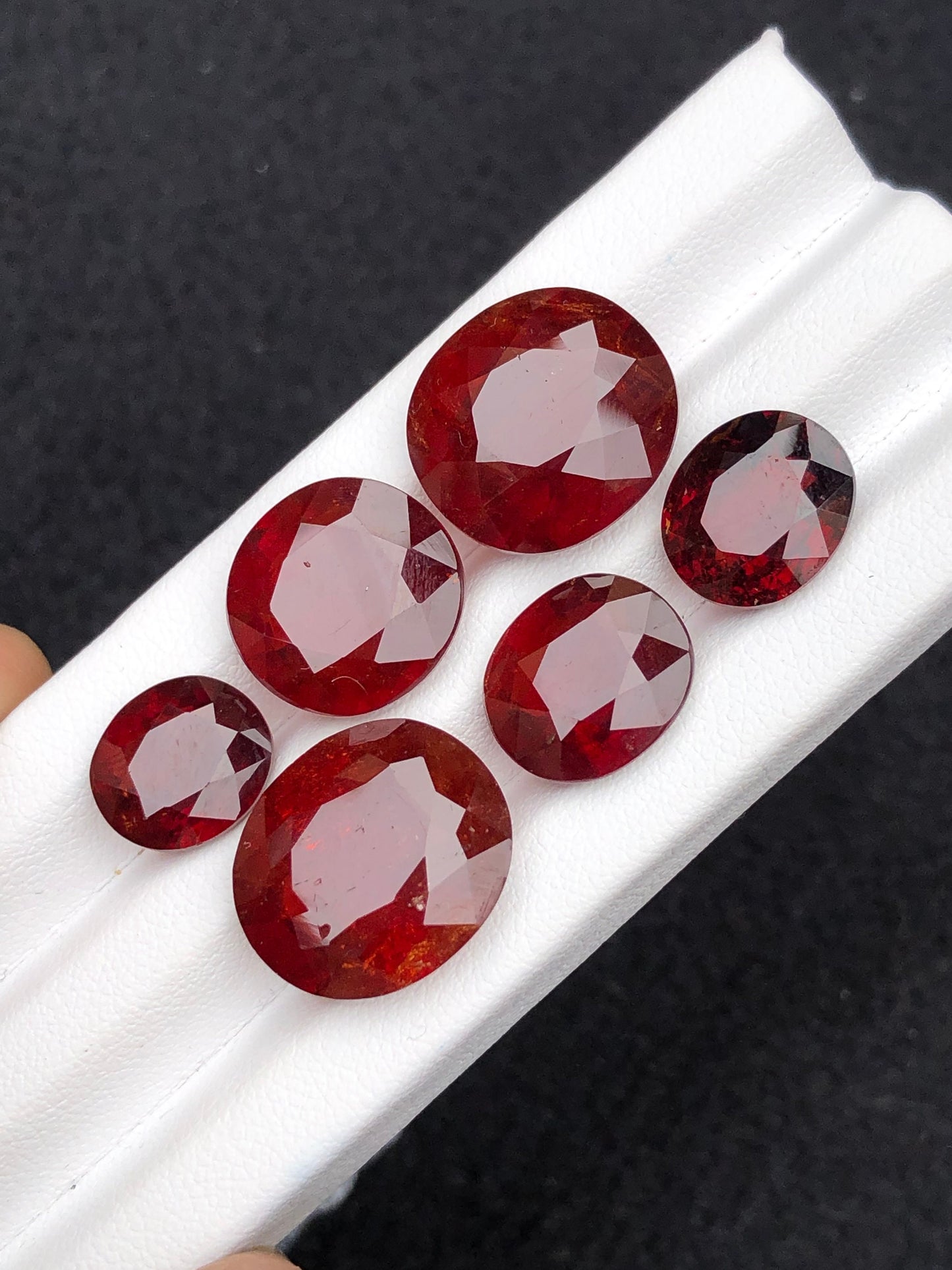 Natural faceted garnet 63.80 carats