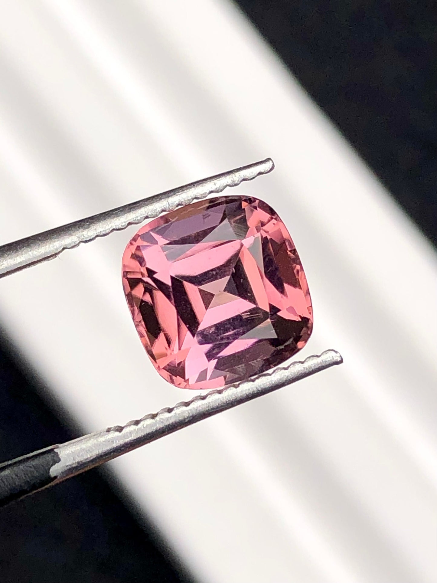 Pink tourmaline 2.80 carat natural