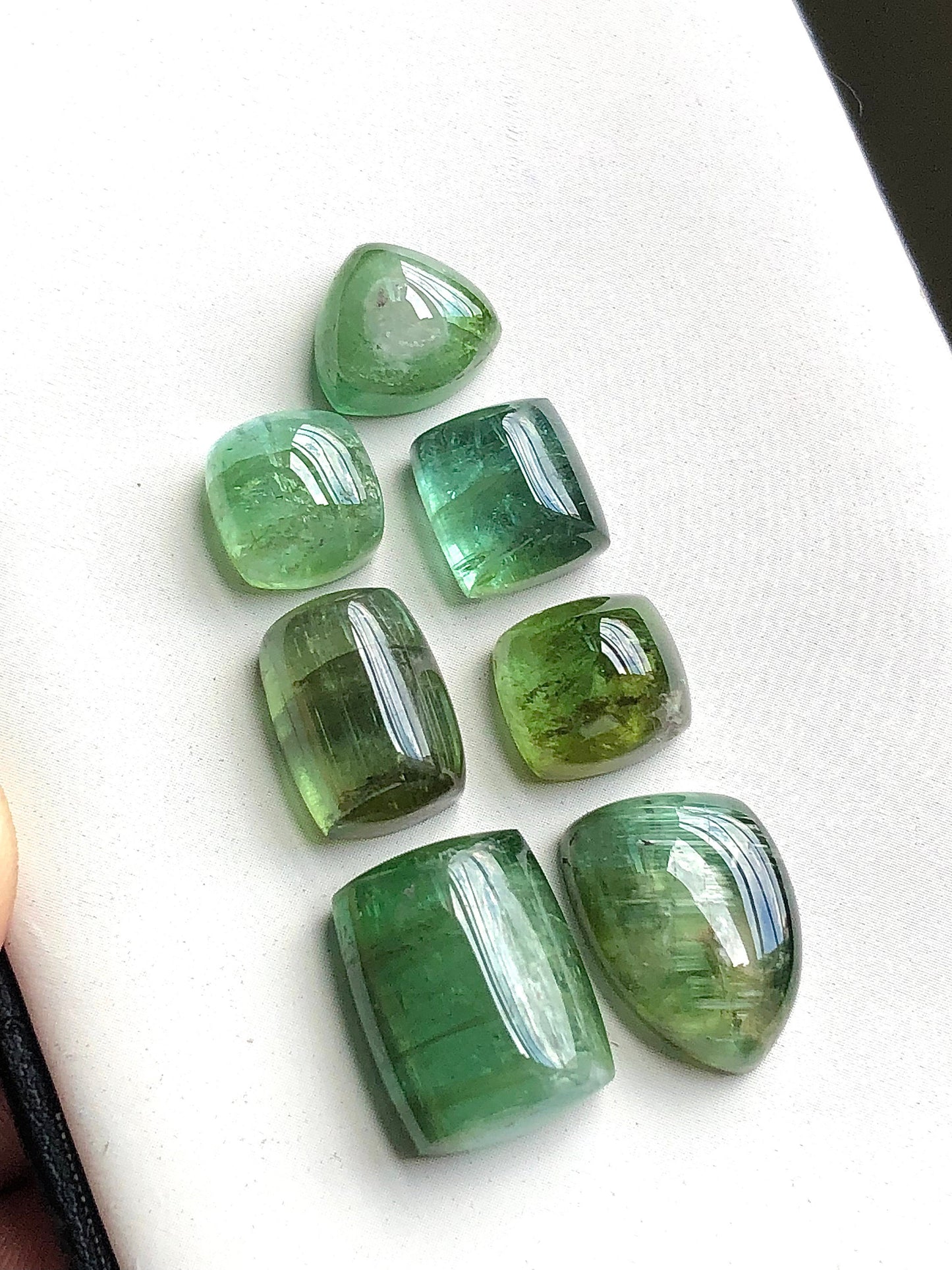 Green tourmaline cabochon lot 56 carats