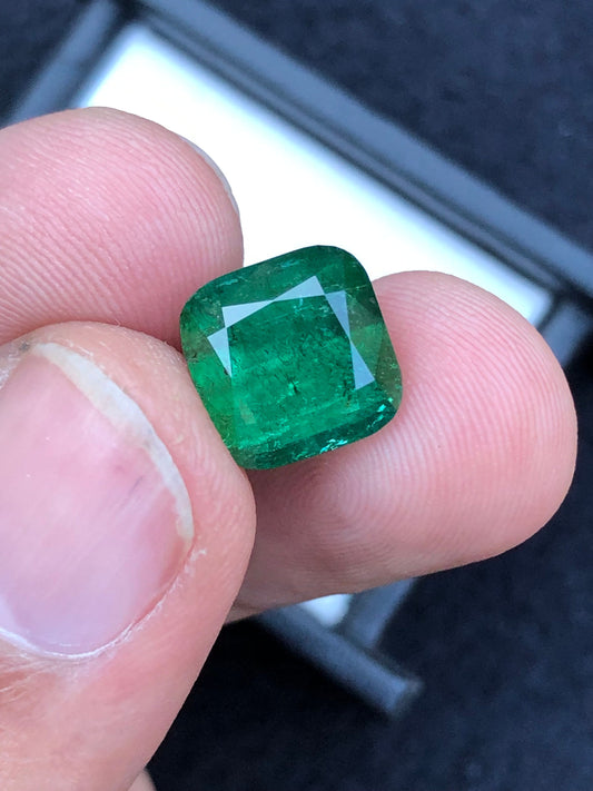 Green tourmaline 6.95 carat