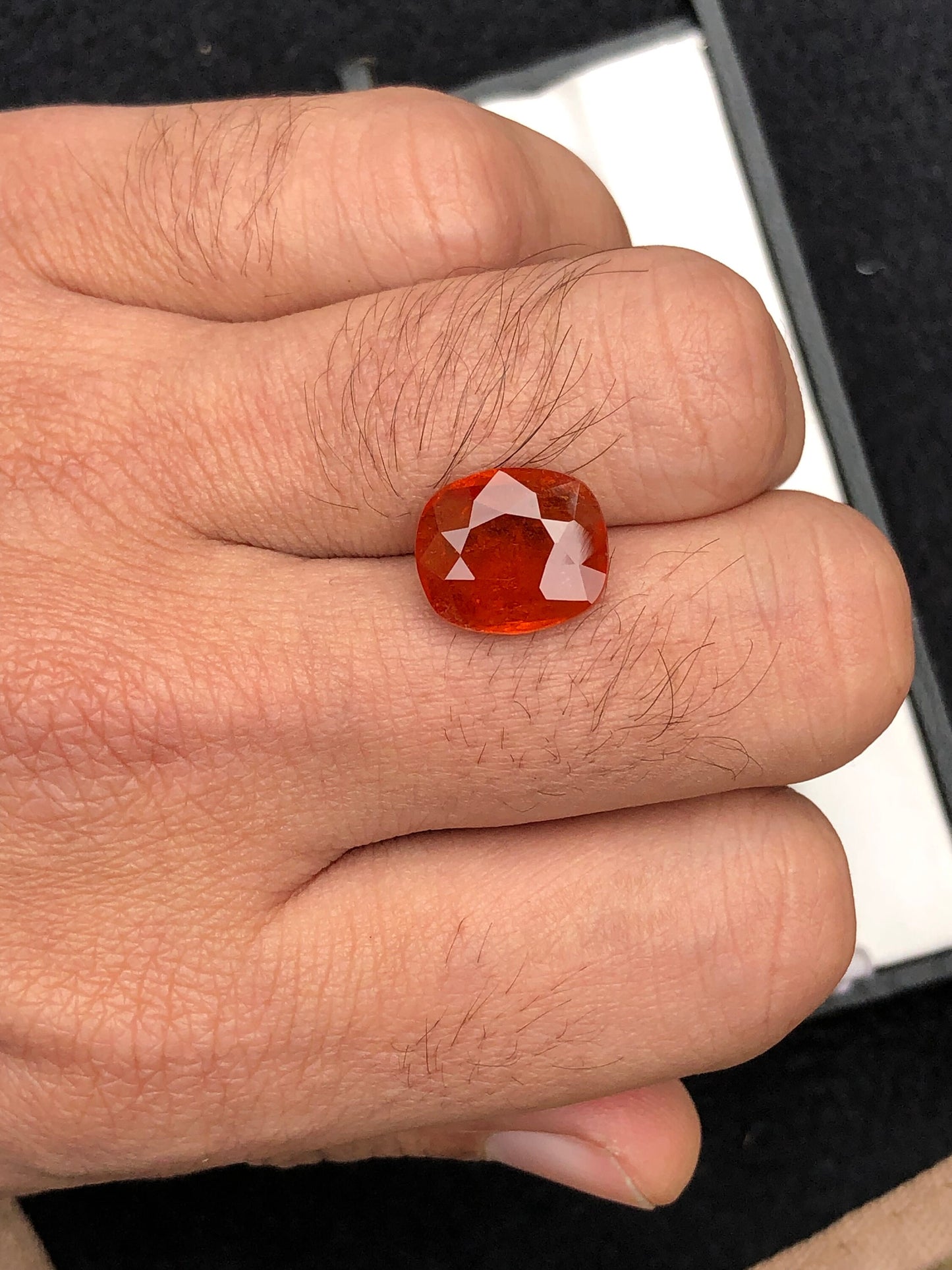 Spesertine garnet 7.80 carat