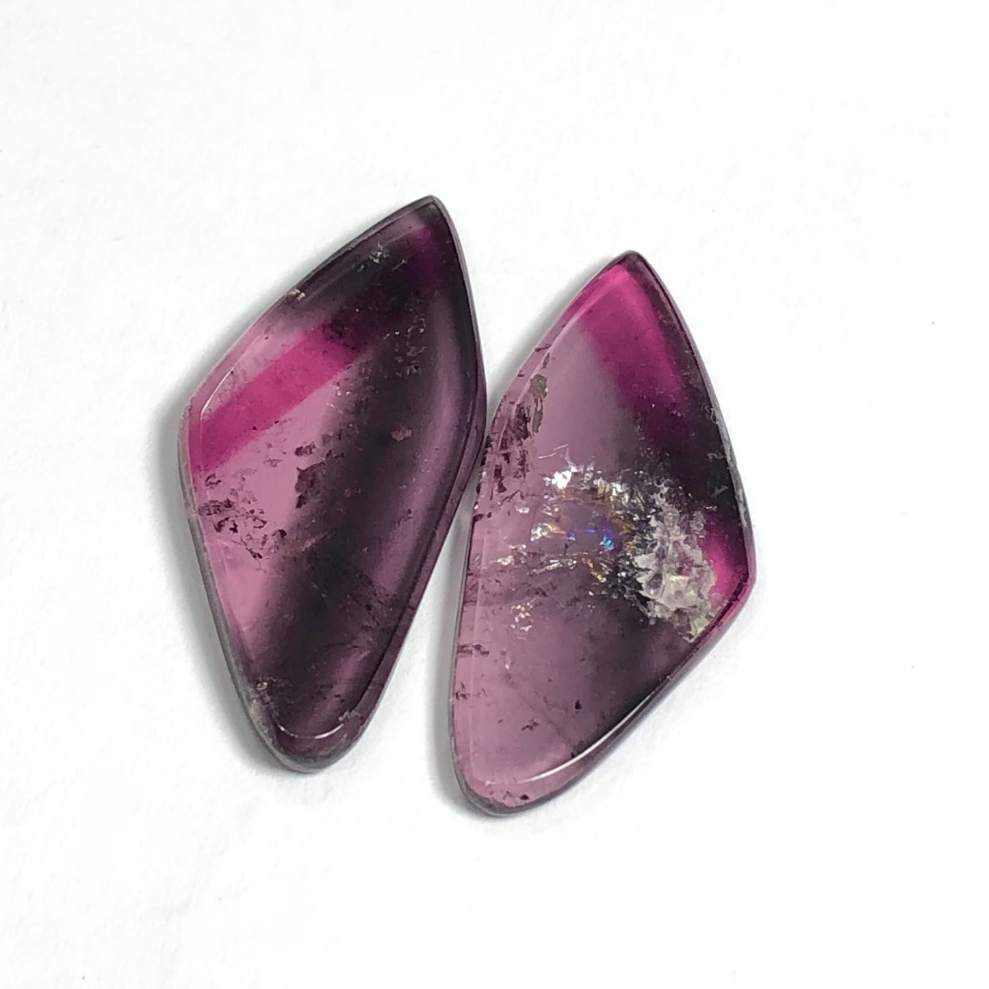 Red and purple tourmaline pair 19.80 carats