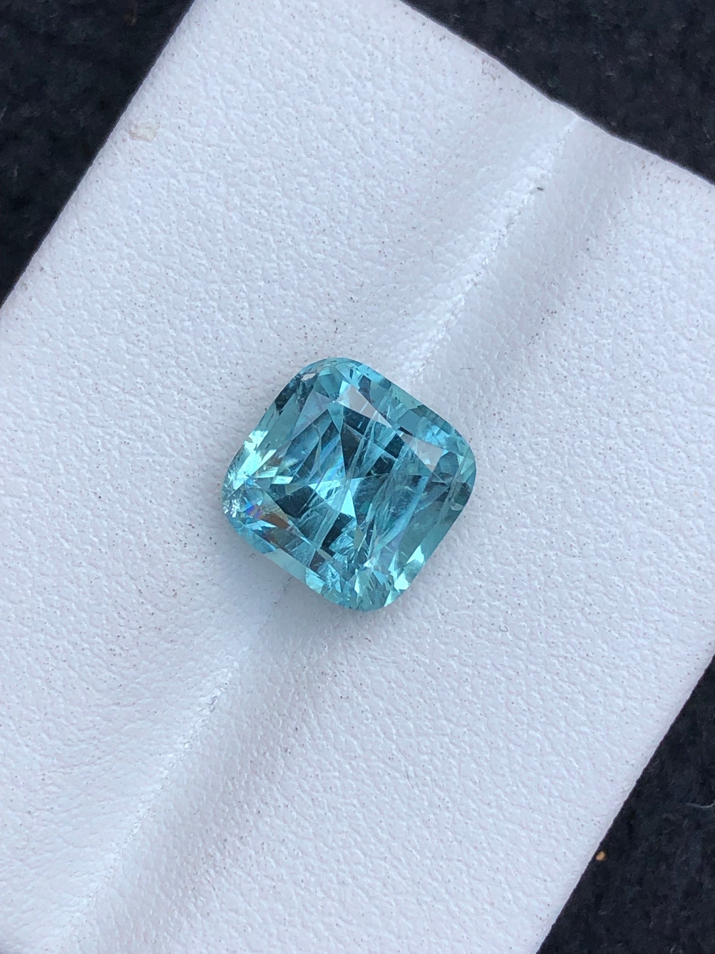 Blue tourmaline 3.40 carat