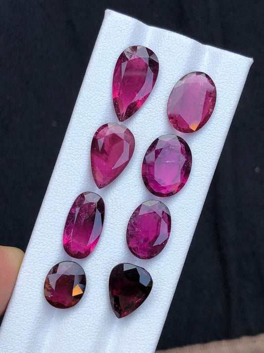 Rubylight tourmaline 26.60 carats