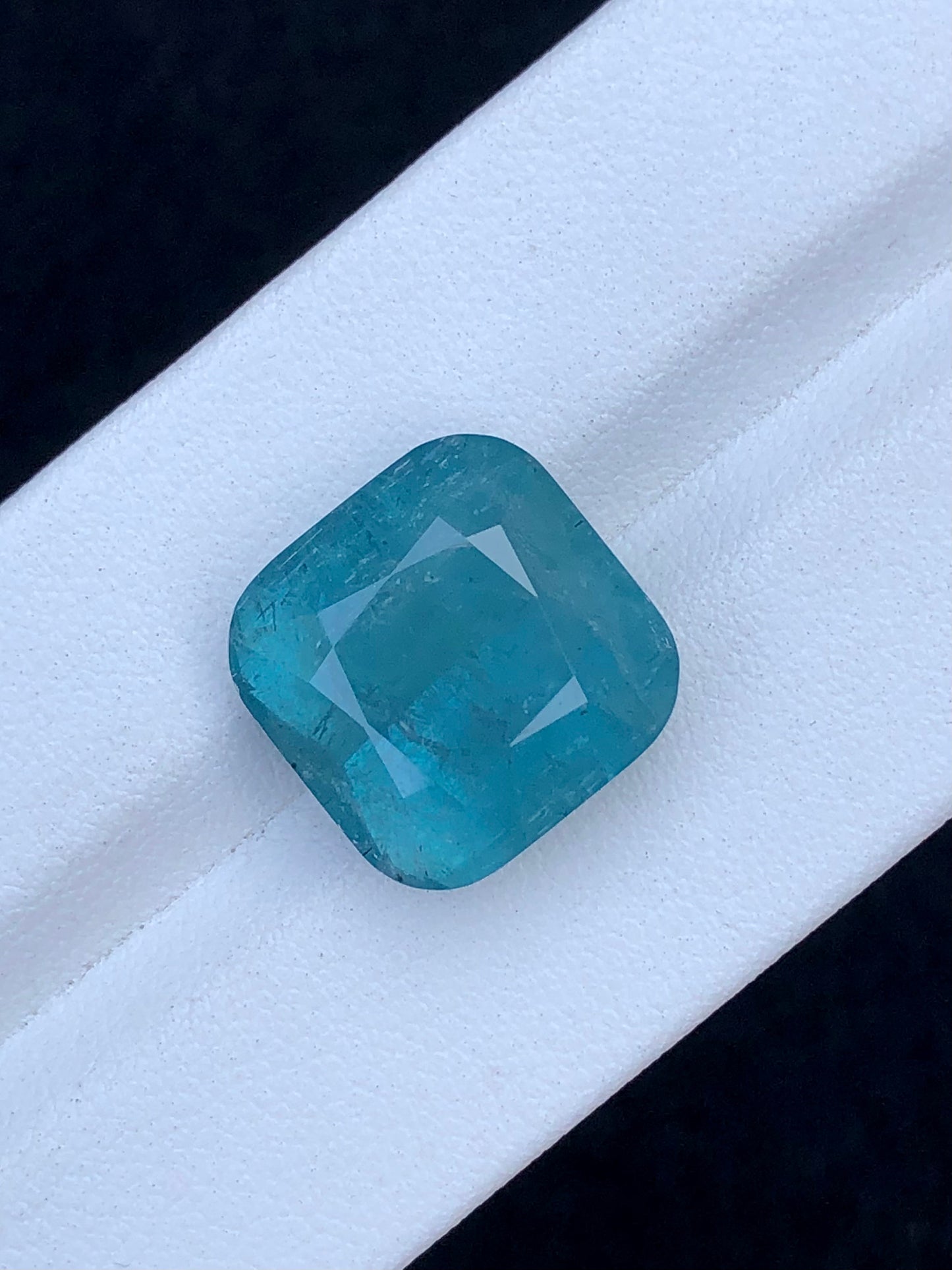 Blue tourmaline 15.50 carat