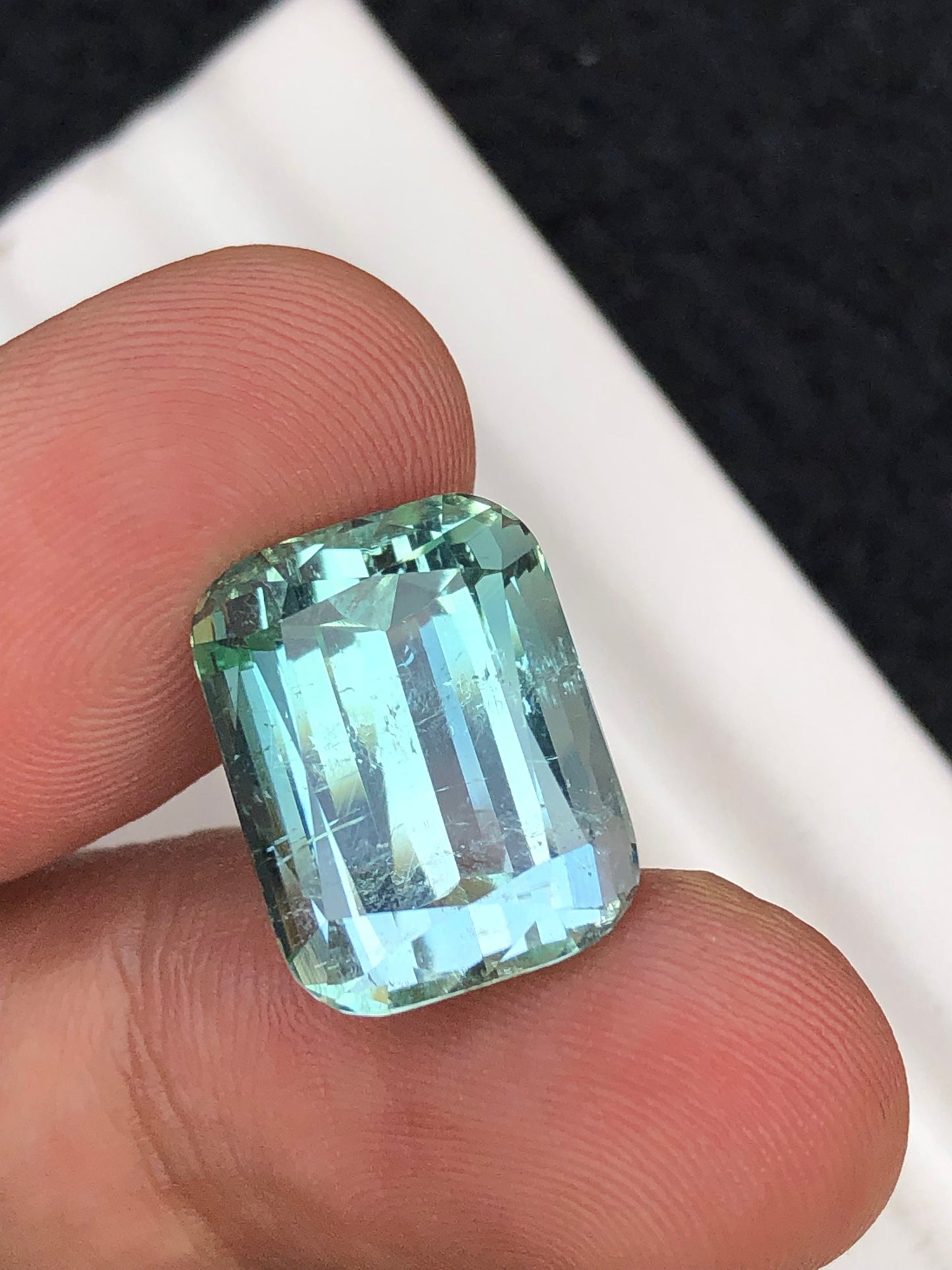 Sea foam tourmaline 15.80 carat