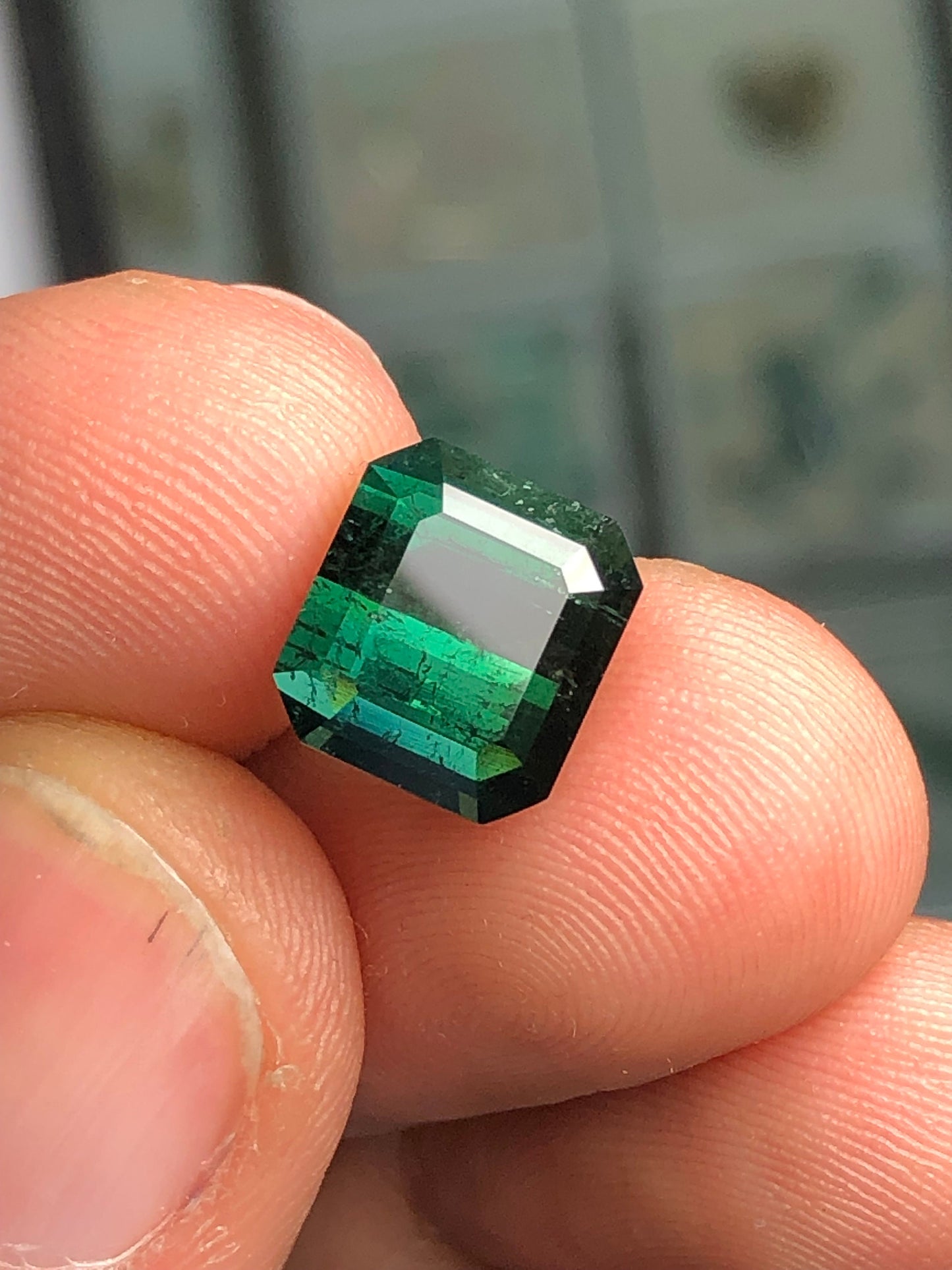 Dark green tourmaline 5 carat