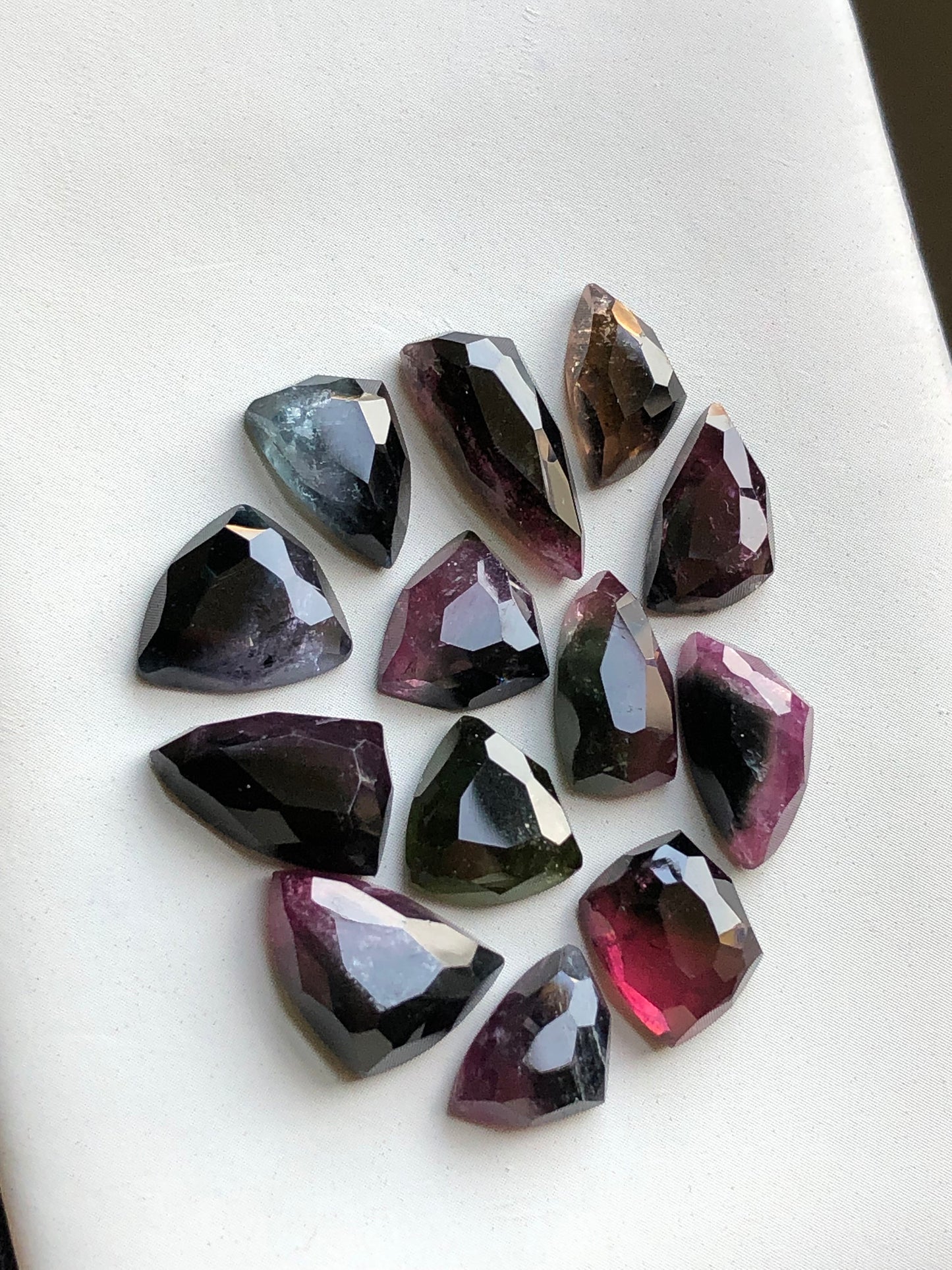 38.55 carats bi colour tourmaline rosecuts flat back natural origin Afghanistan