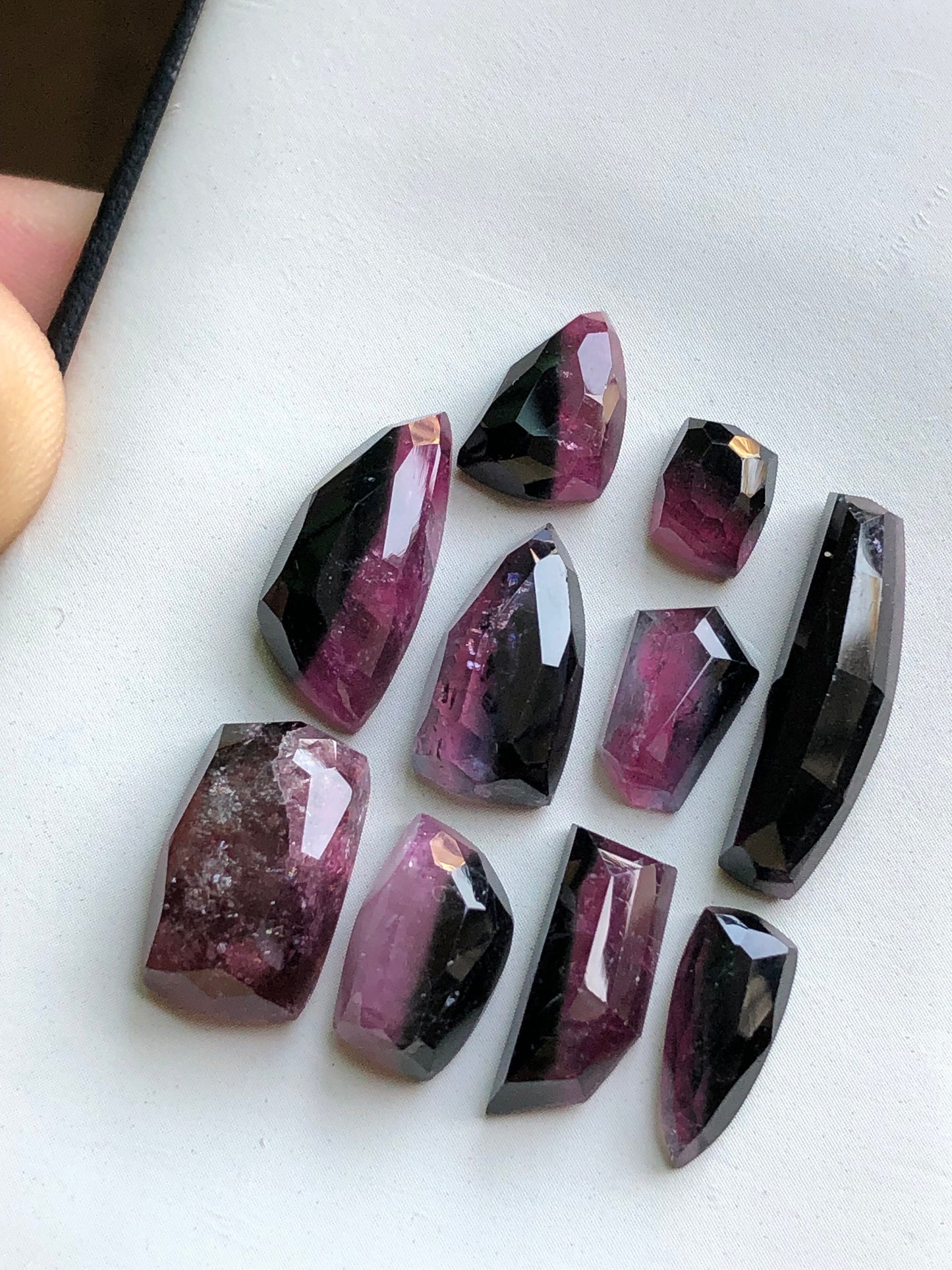 47 carats natural tourmaline rosecuts available for sale