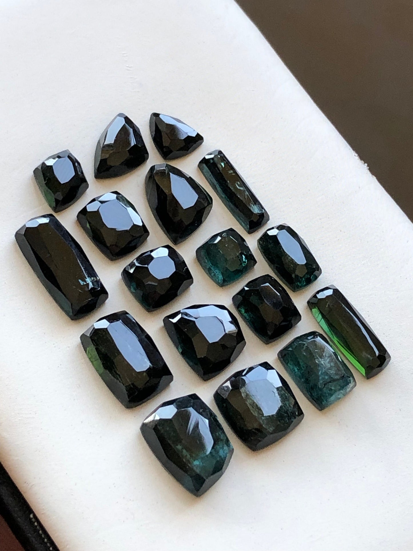 Natural tourmaline rose cuts 43.40 carats