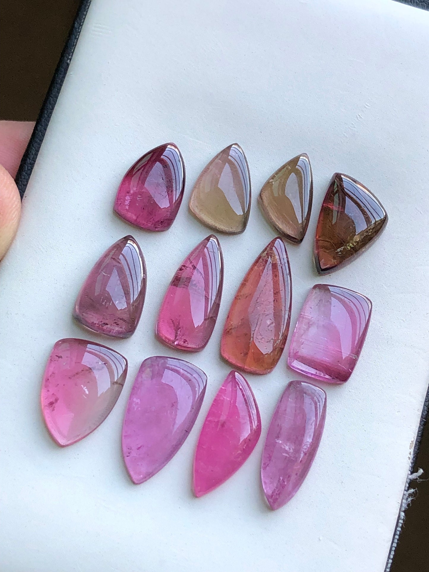 Pink tourmaline cabochons lote 45.60 carats