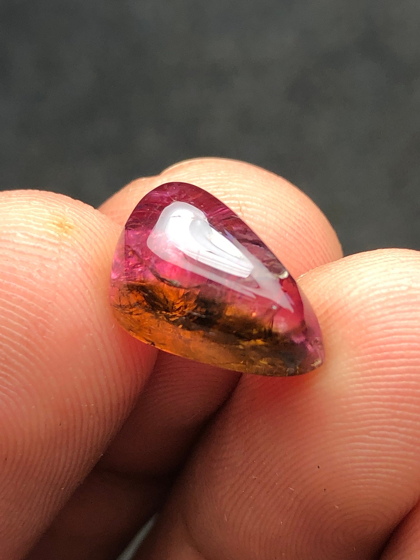 Natural tourmaline cabochon 7 carat