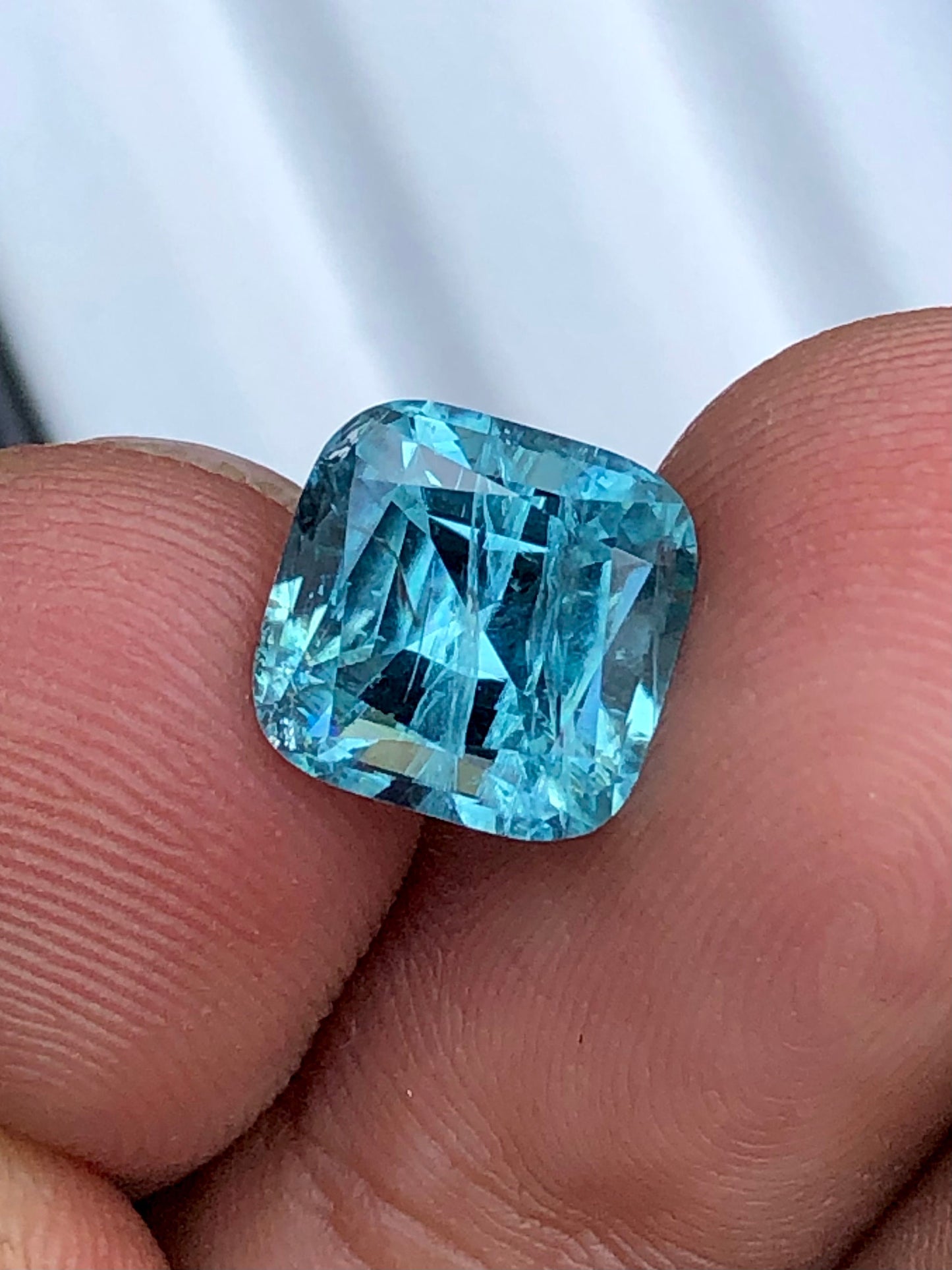 Blue tourmaline 3.40 carat