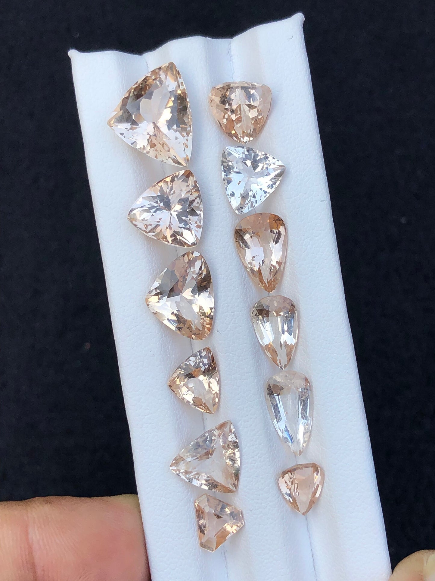 Natural Skardu topaz 39.70 carats