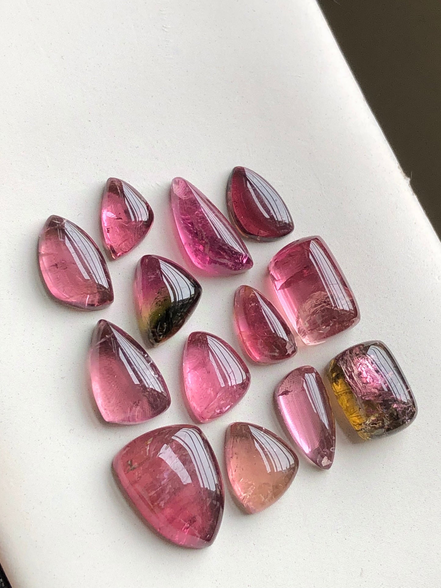 Natural Pink tourmaline cabochons lote 39.60 carats