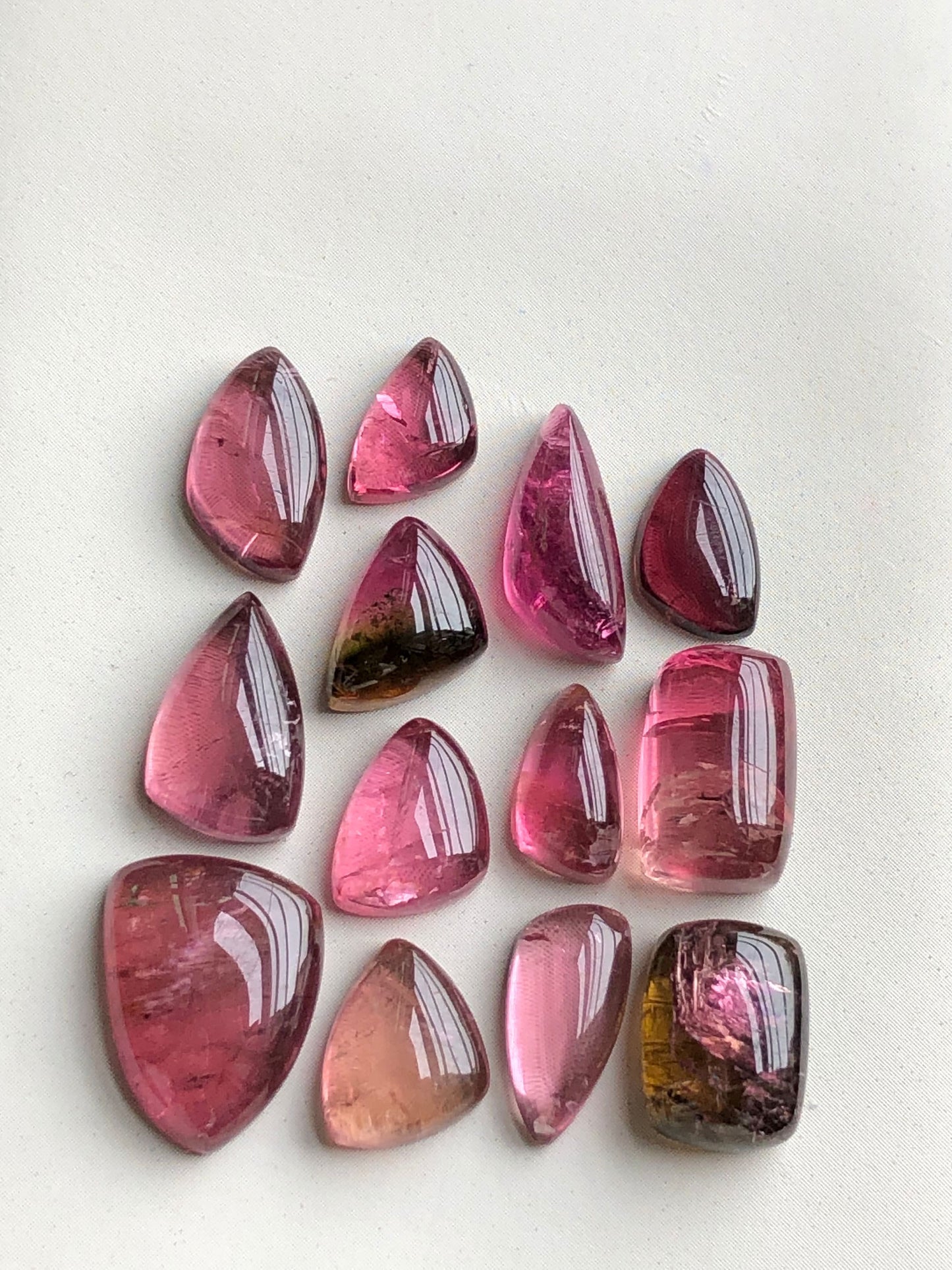 Natural Pink tourmaline cabochons lote 39.60 carats