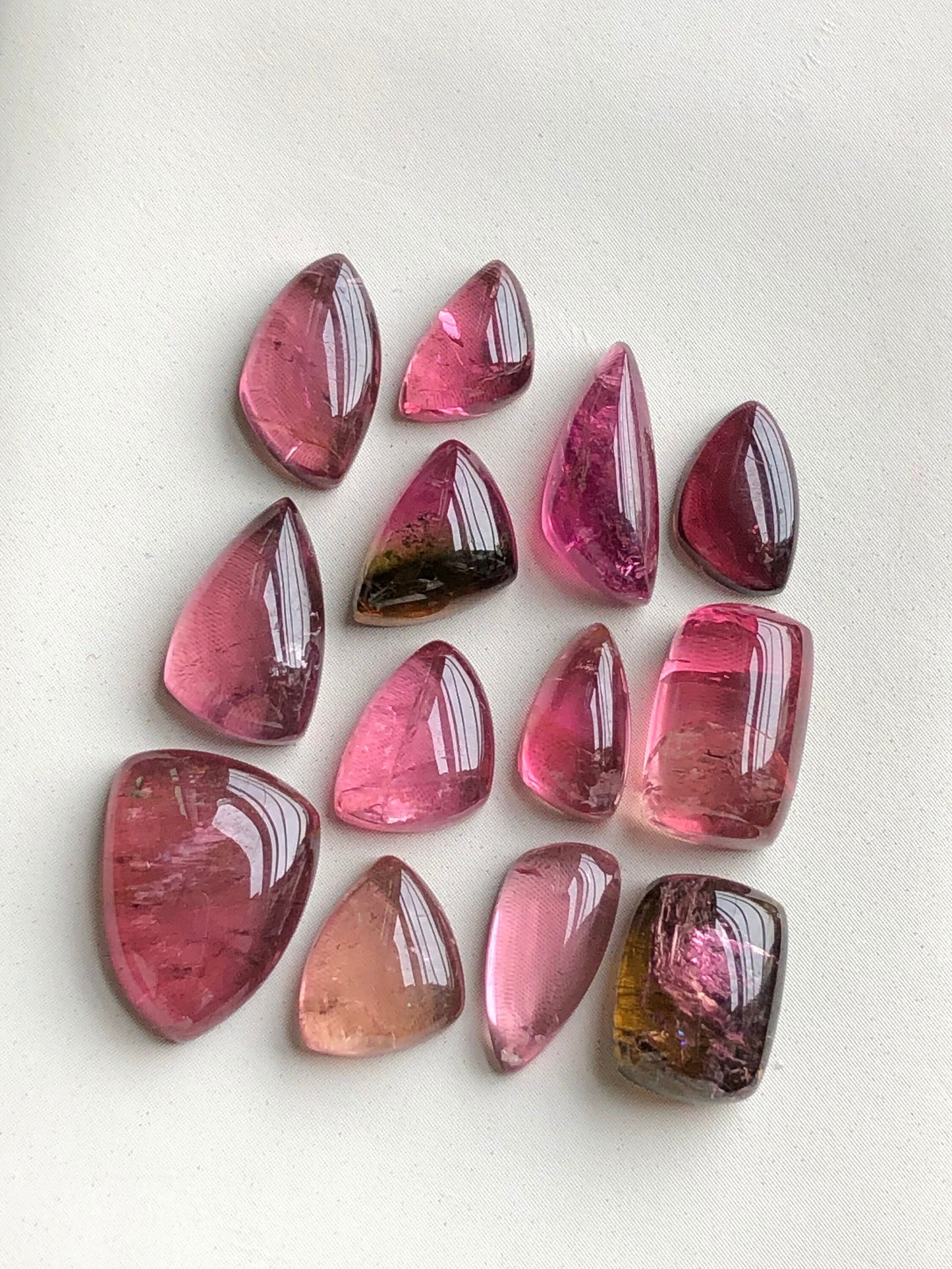 Natural Pink tourmaline cabochons lote 39.60 carats