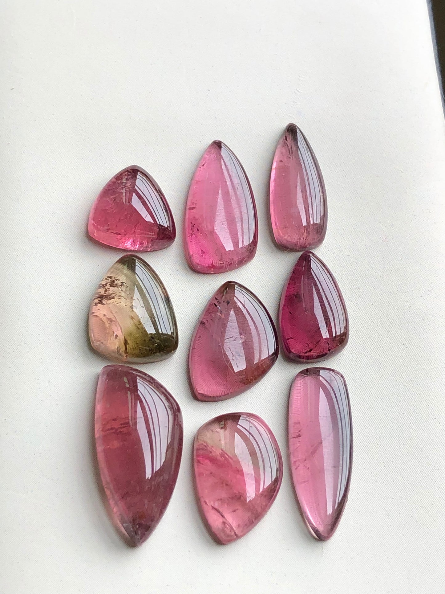 Natural pink tourmaline cabochons lote 43.70 carats