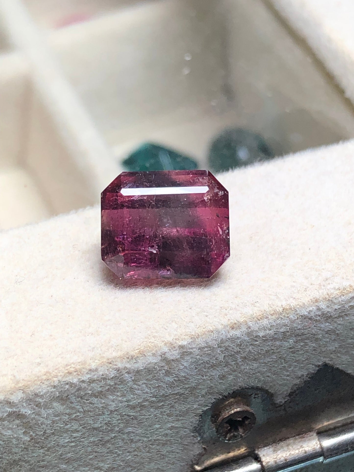 Natural tourmaline 5.50 carat