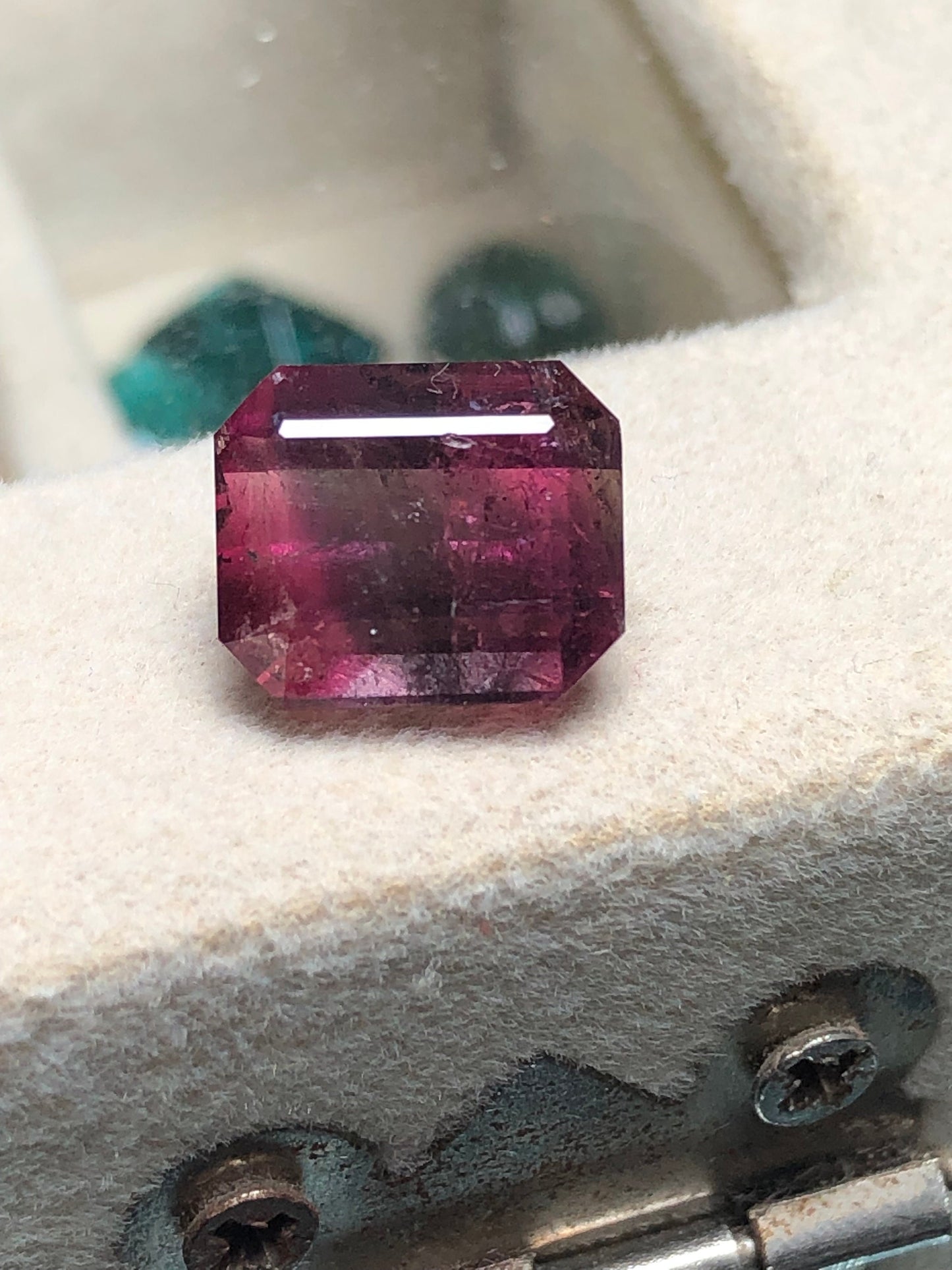 Natural tourmaline 5.50 carat