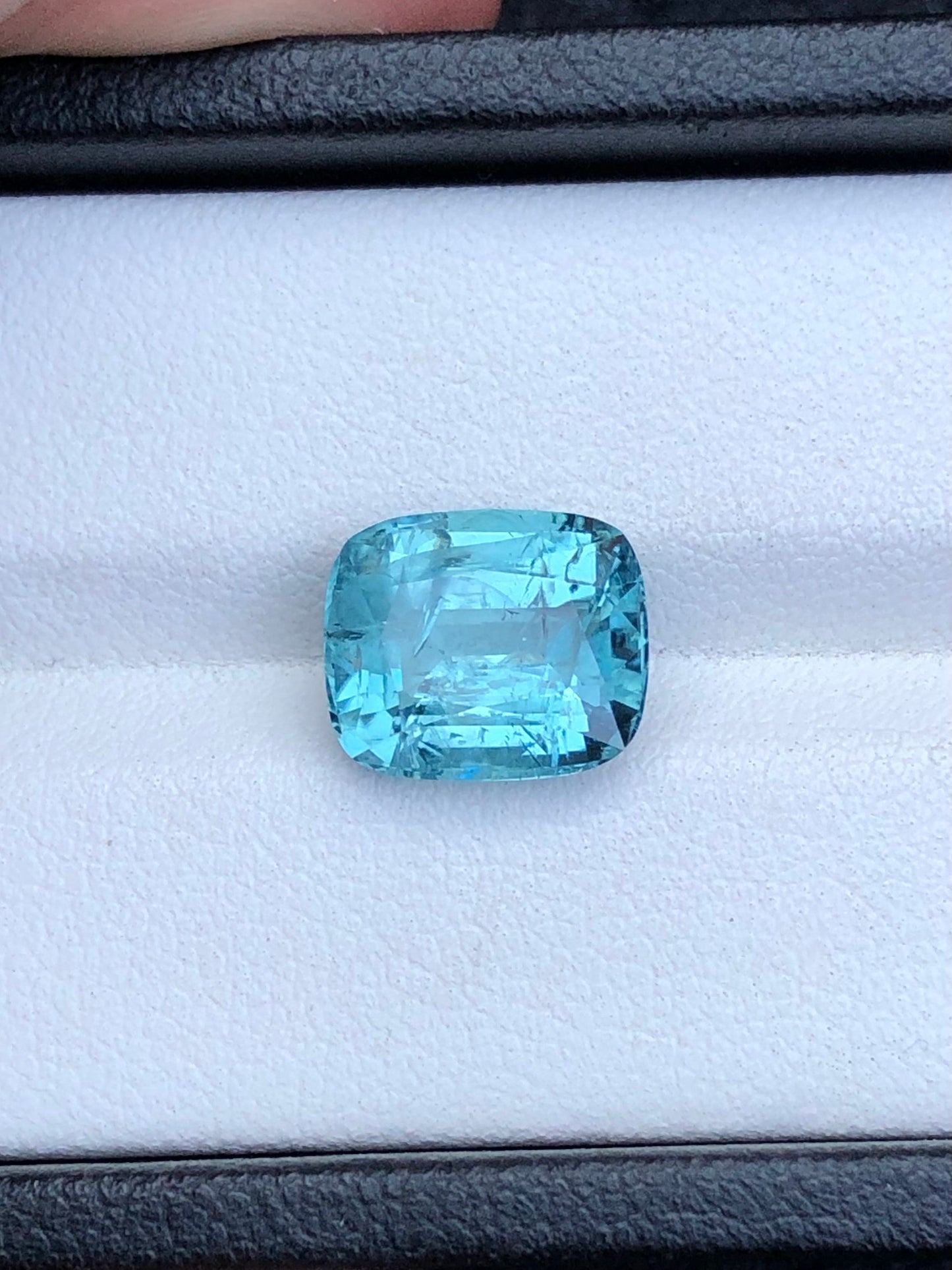 Blue tourmaline 4.60 carat natural