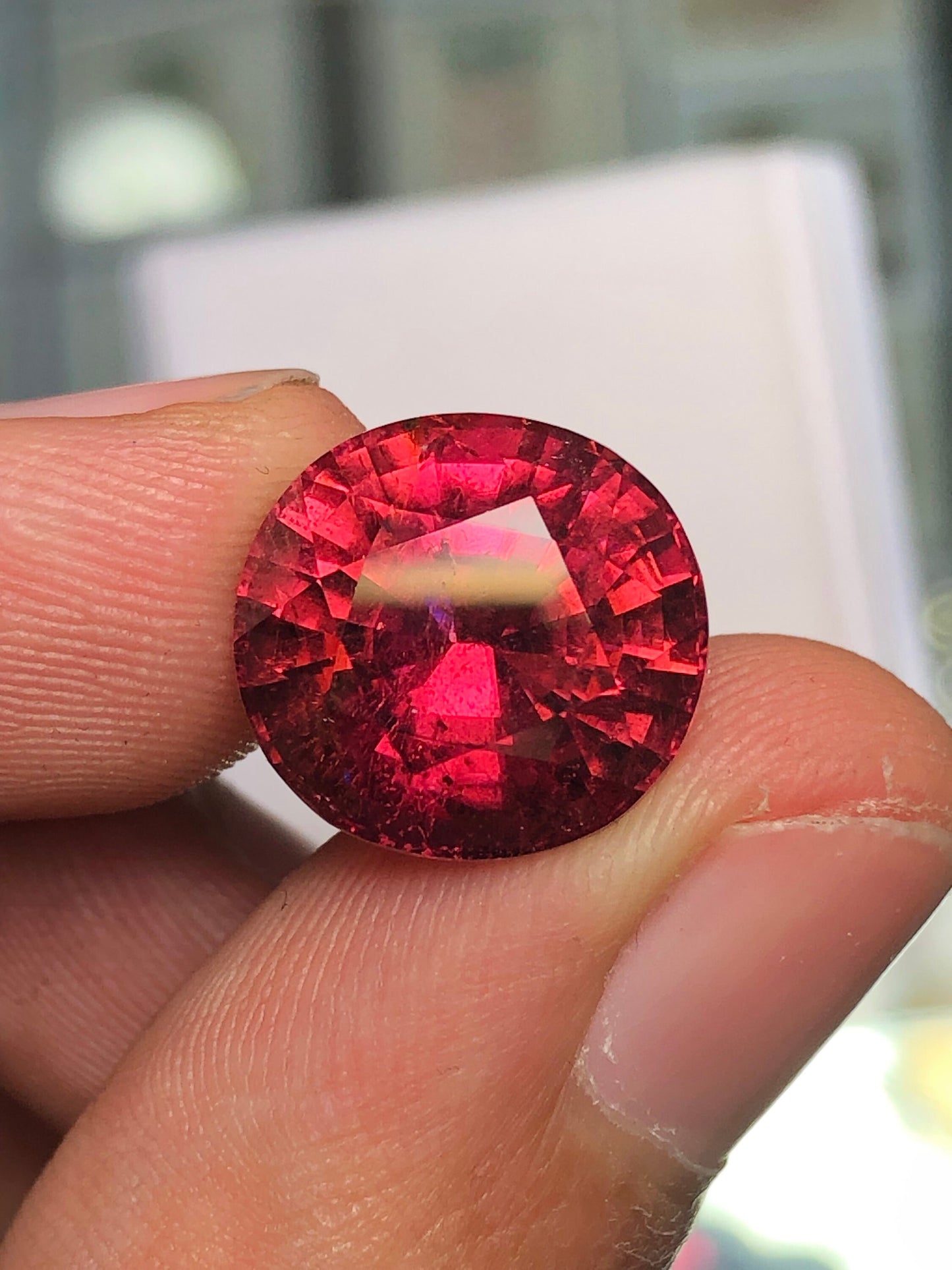 Hot pink tourmaline 9.80 carat