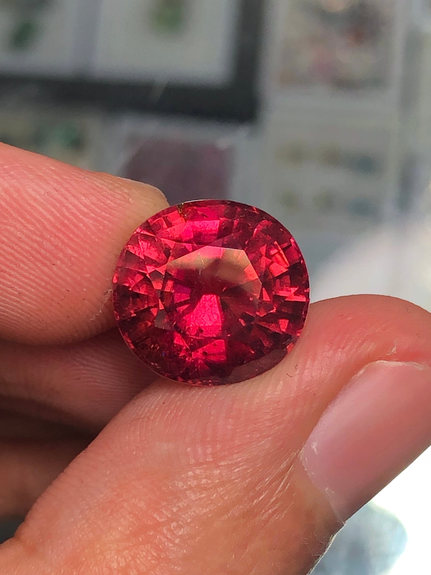 Hot pink tourmaline 9.80 carat