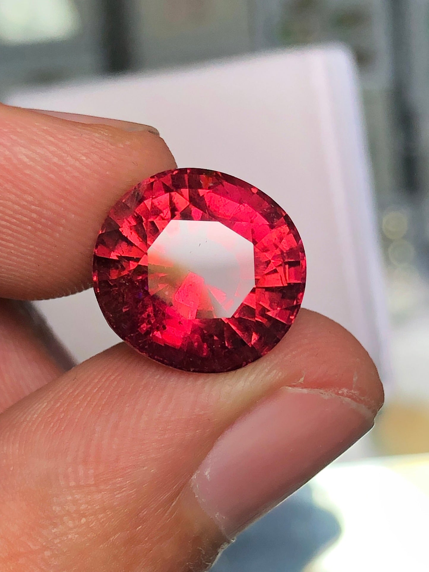 Hot pink tourmaline 9.80 carat