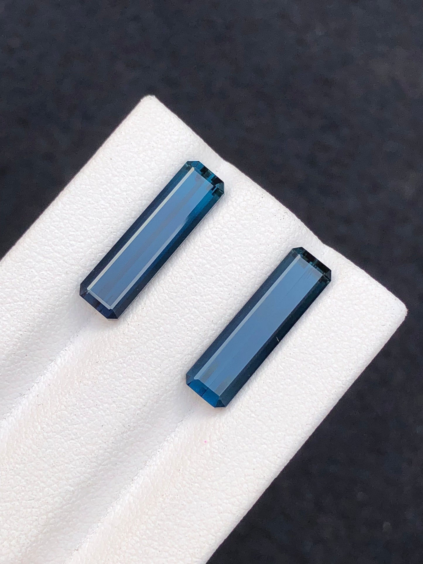 Indicolite tourmaline pair 6.20 carats