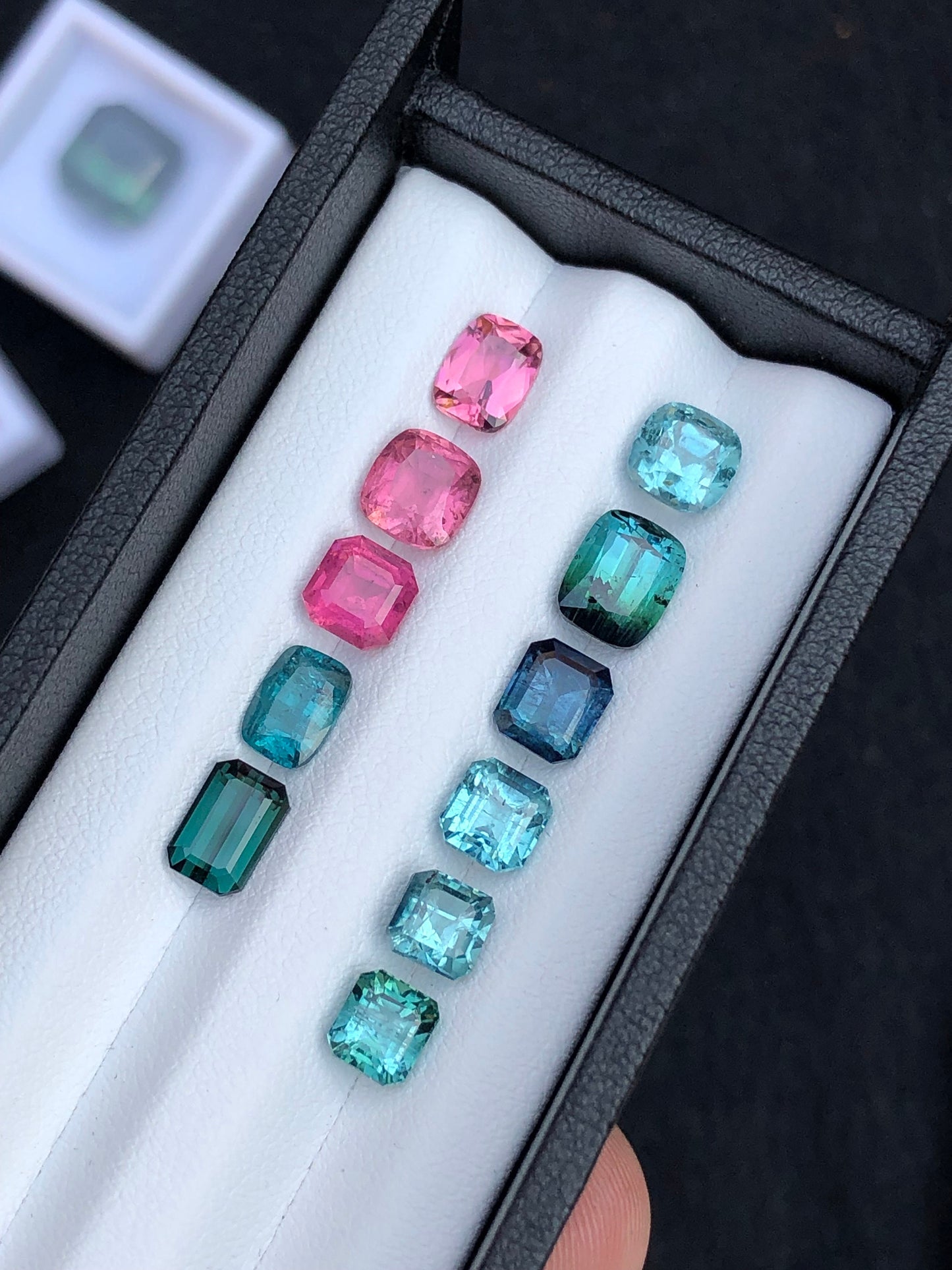 Pink and blue tourmaline lot 13 carats