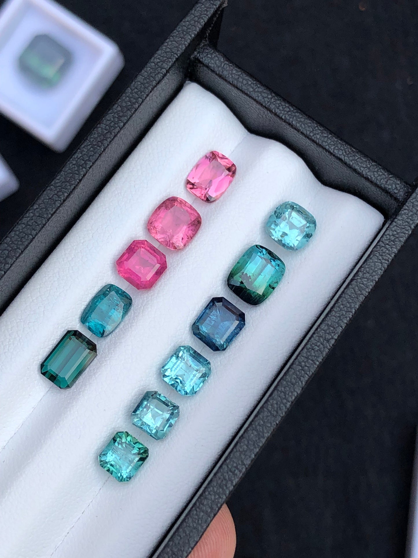 Pink and blue tourmaline lot 13 carats