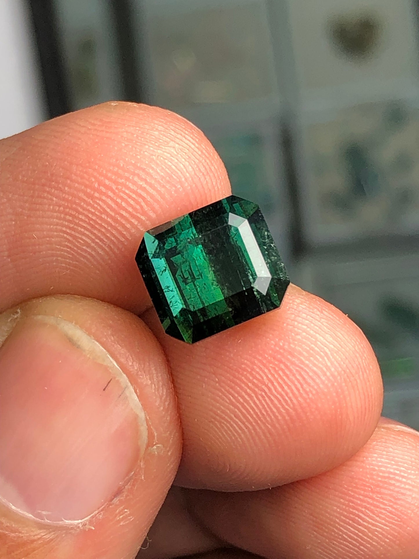 Dark green tourmaline 5 carat