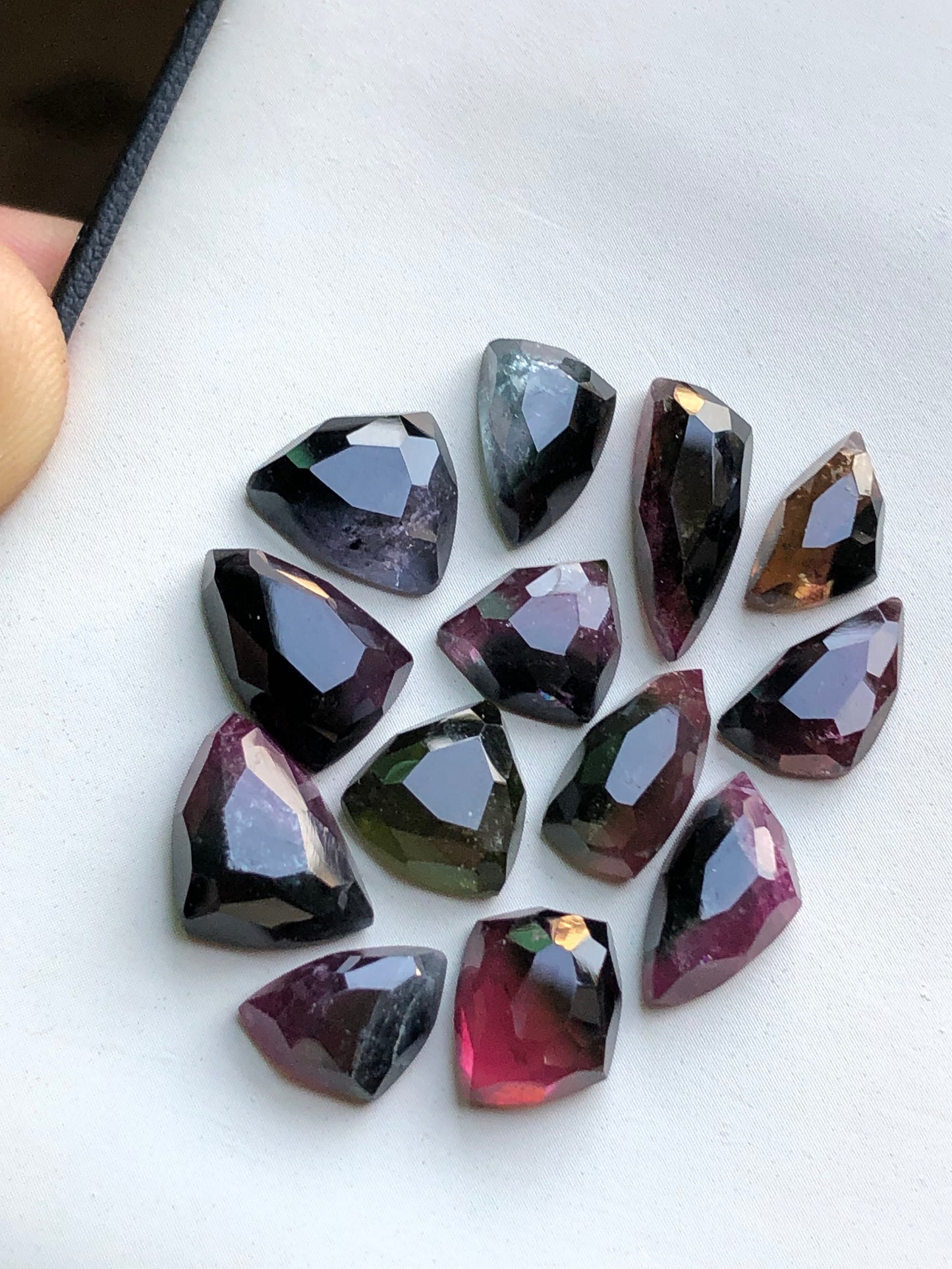 38.55 carats bi colour tourmaline rosecuts flat back natural origin Afghanistan