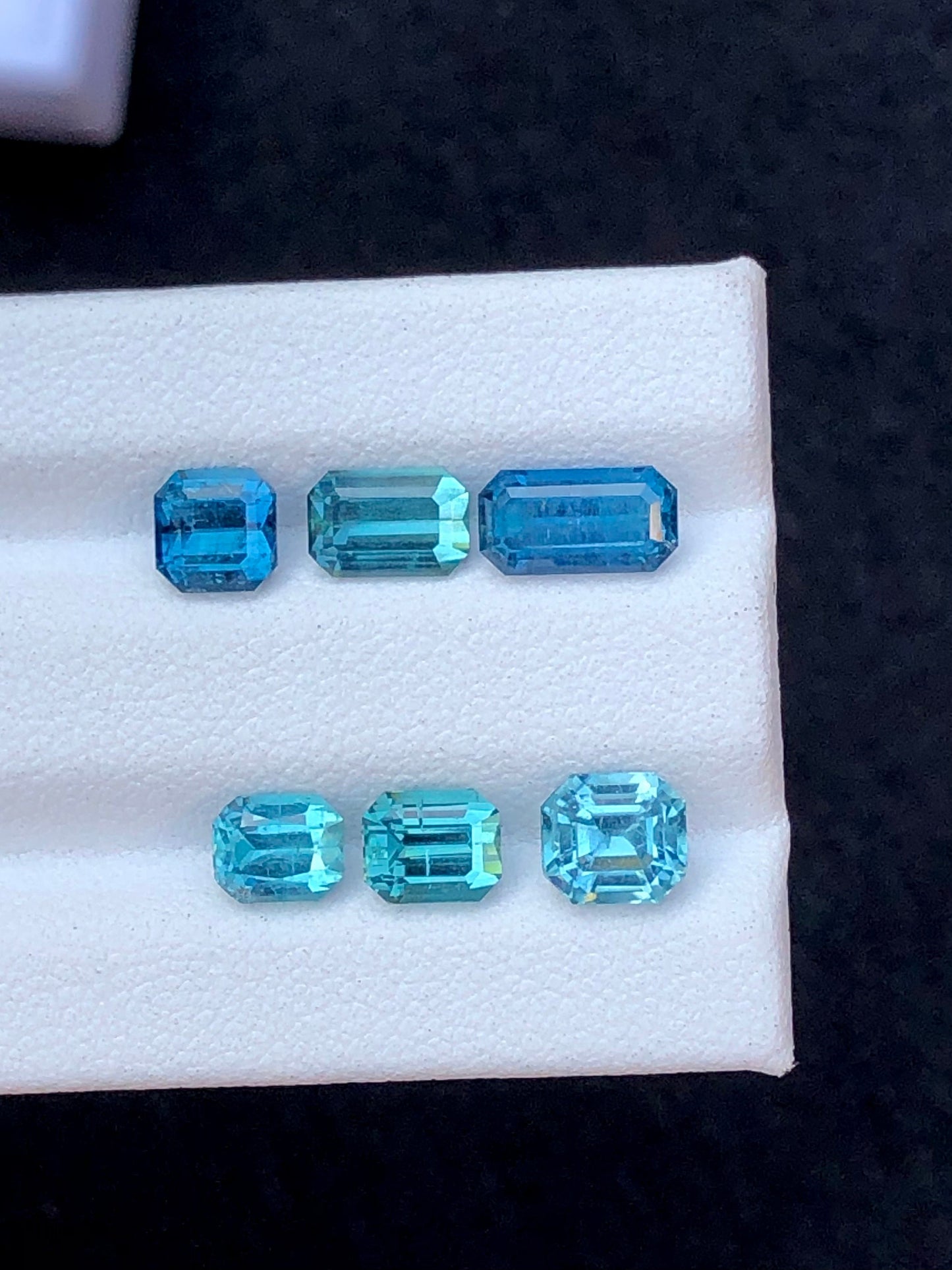 Blue tourmaline lot 5.50 carats