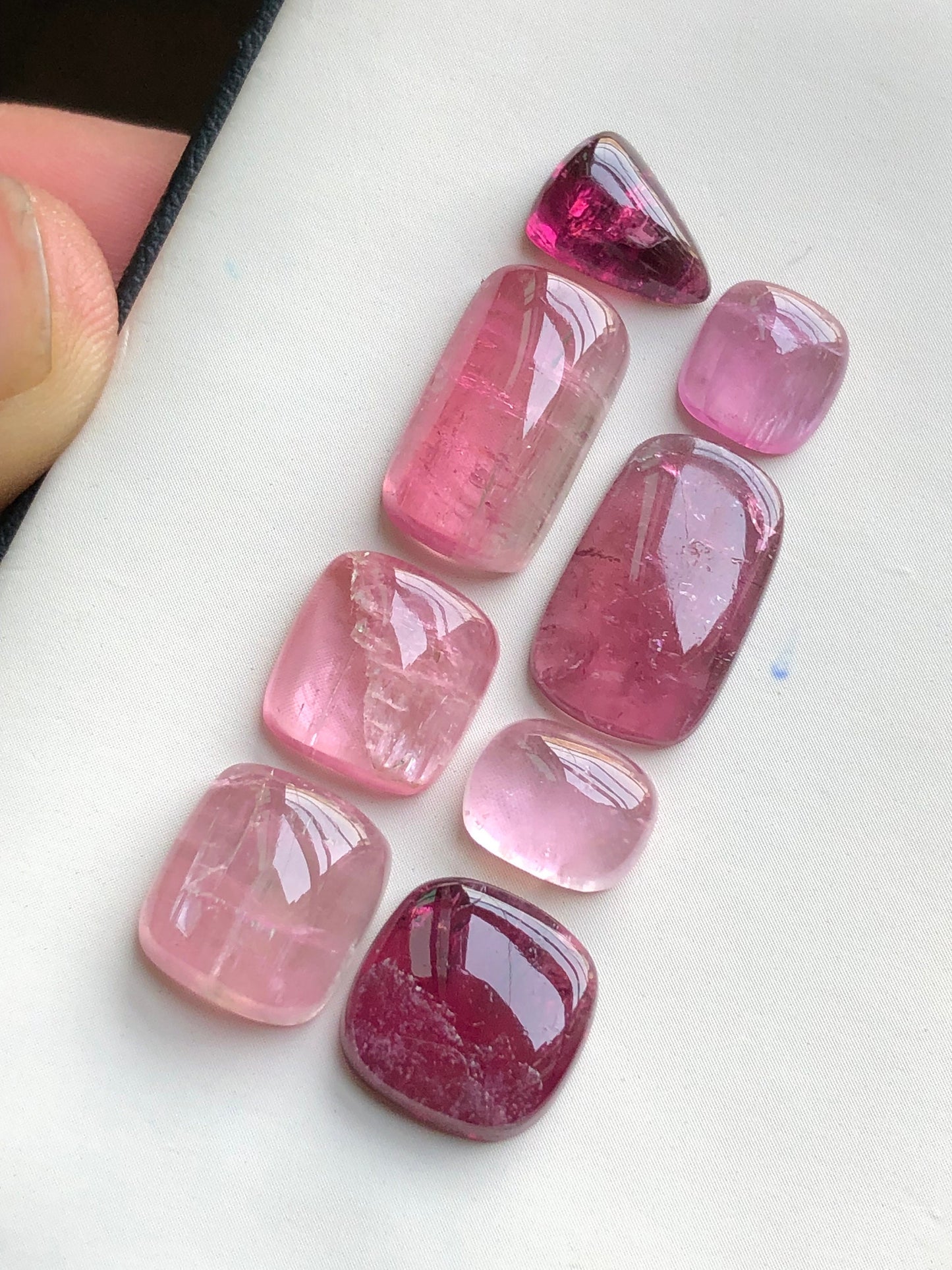 Pink tourmaline cabochons lot 40.50 carats