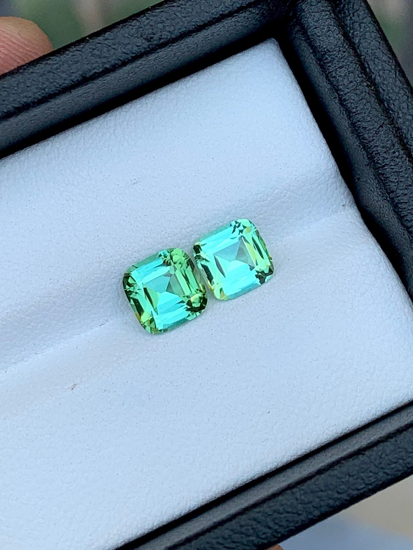 Bluish green tourmalines 2 carats natural